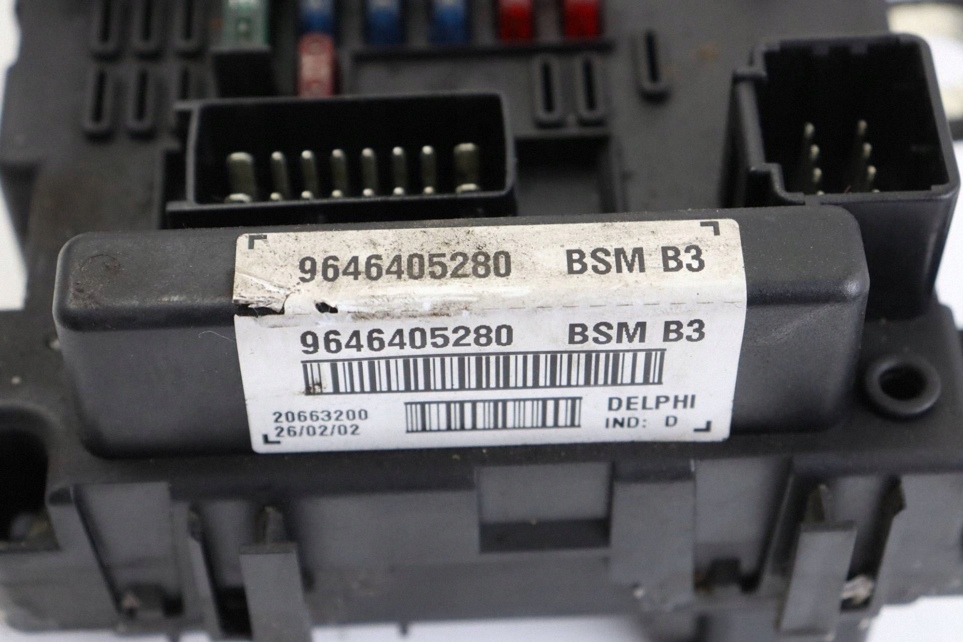 CITROEN PEUGEOT module compartment control unit BSM 9646405280