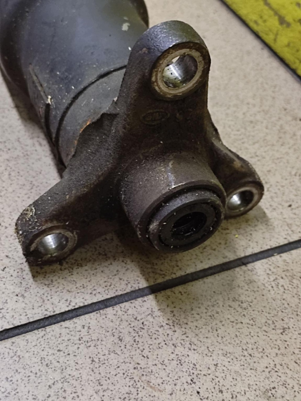 BMW E39 Antriebswelle 1229267
