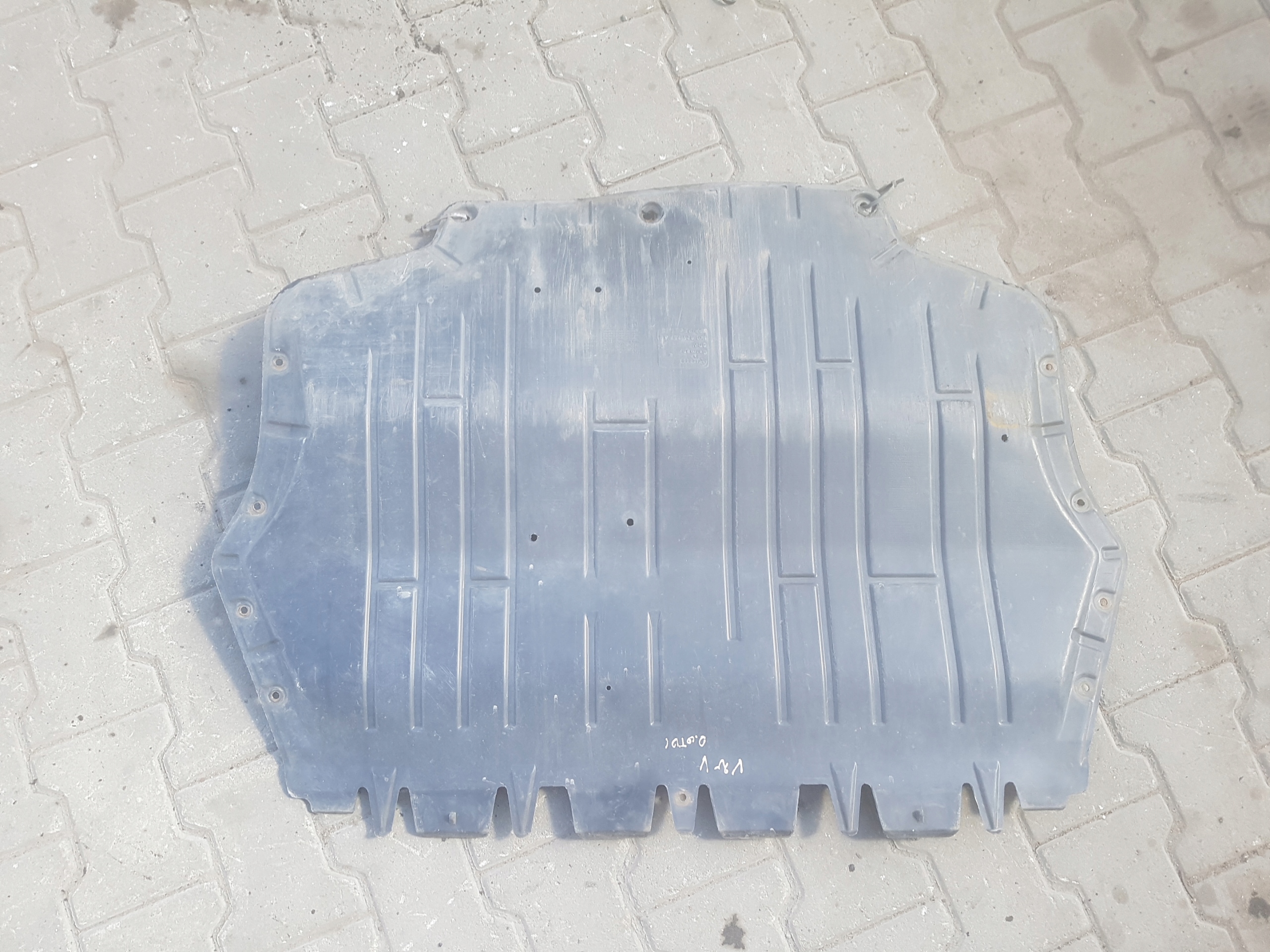 1K0825237AG - VW GOLF 5 V 04-09R TDI захист двигуна