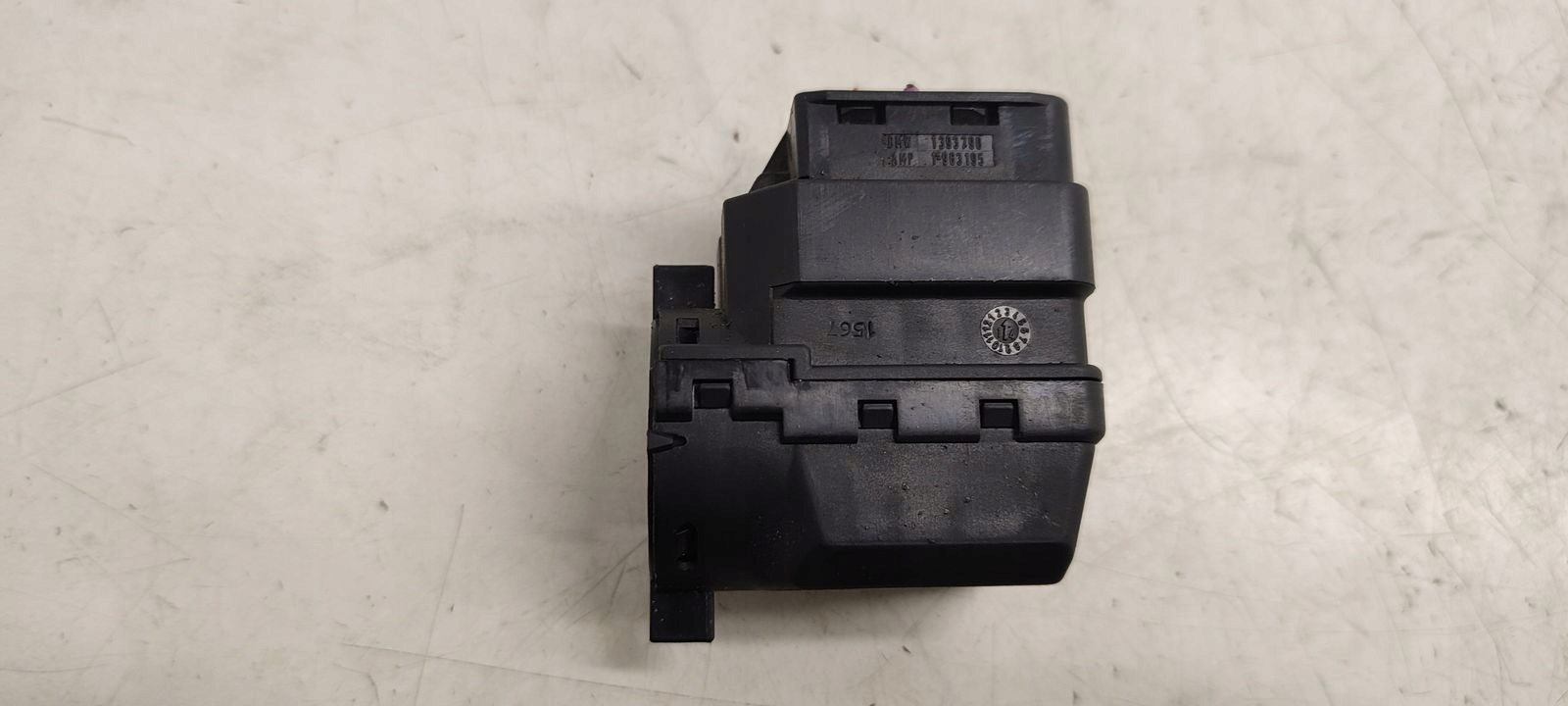 Kostka stacyjki BMW E46 2.3i