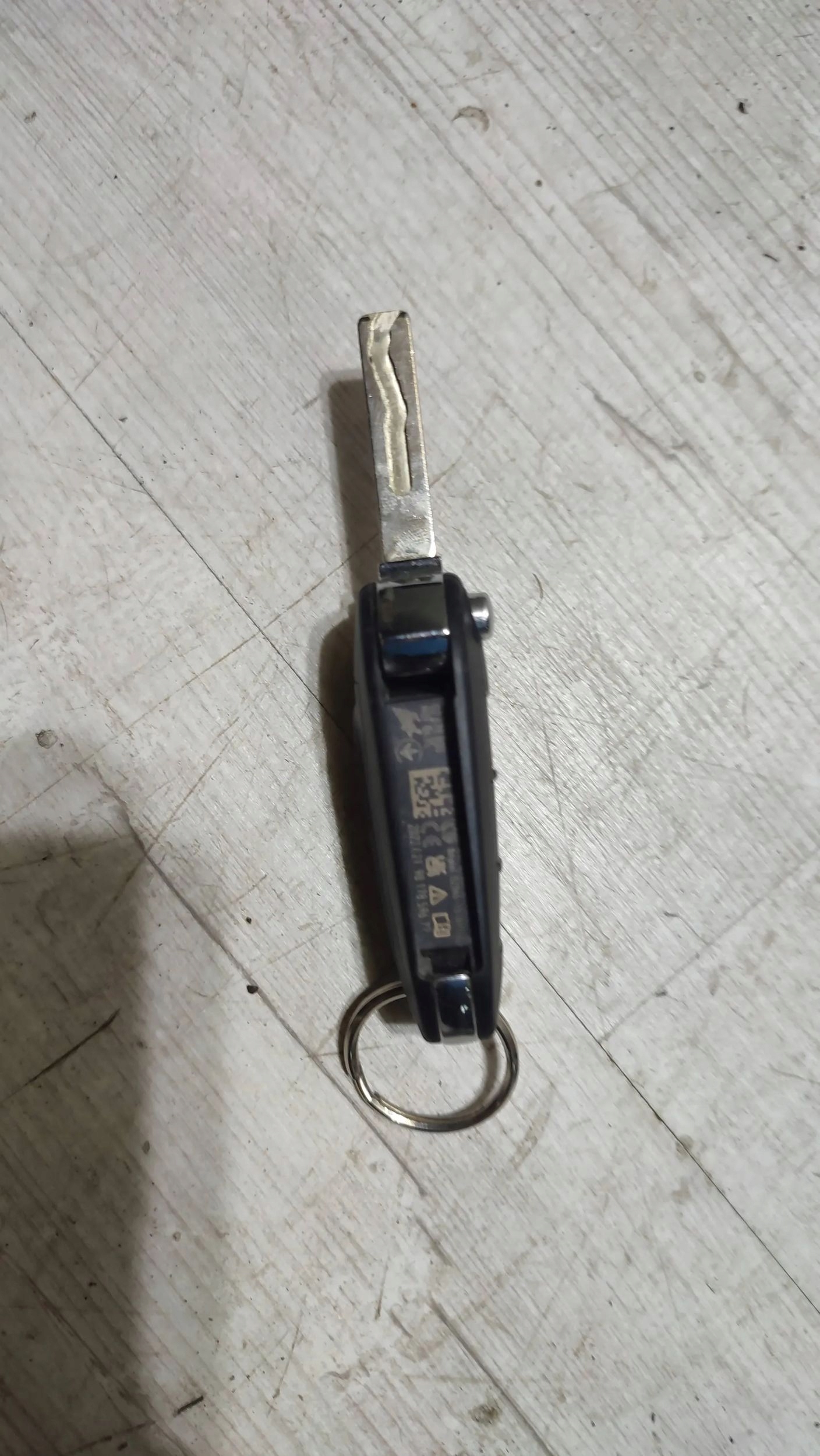 Opel Corsa F 2022 key pilot original