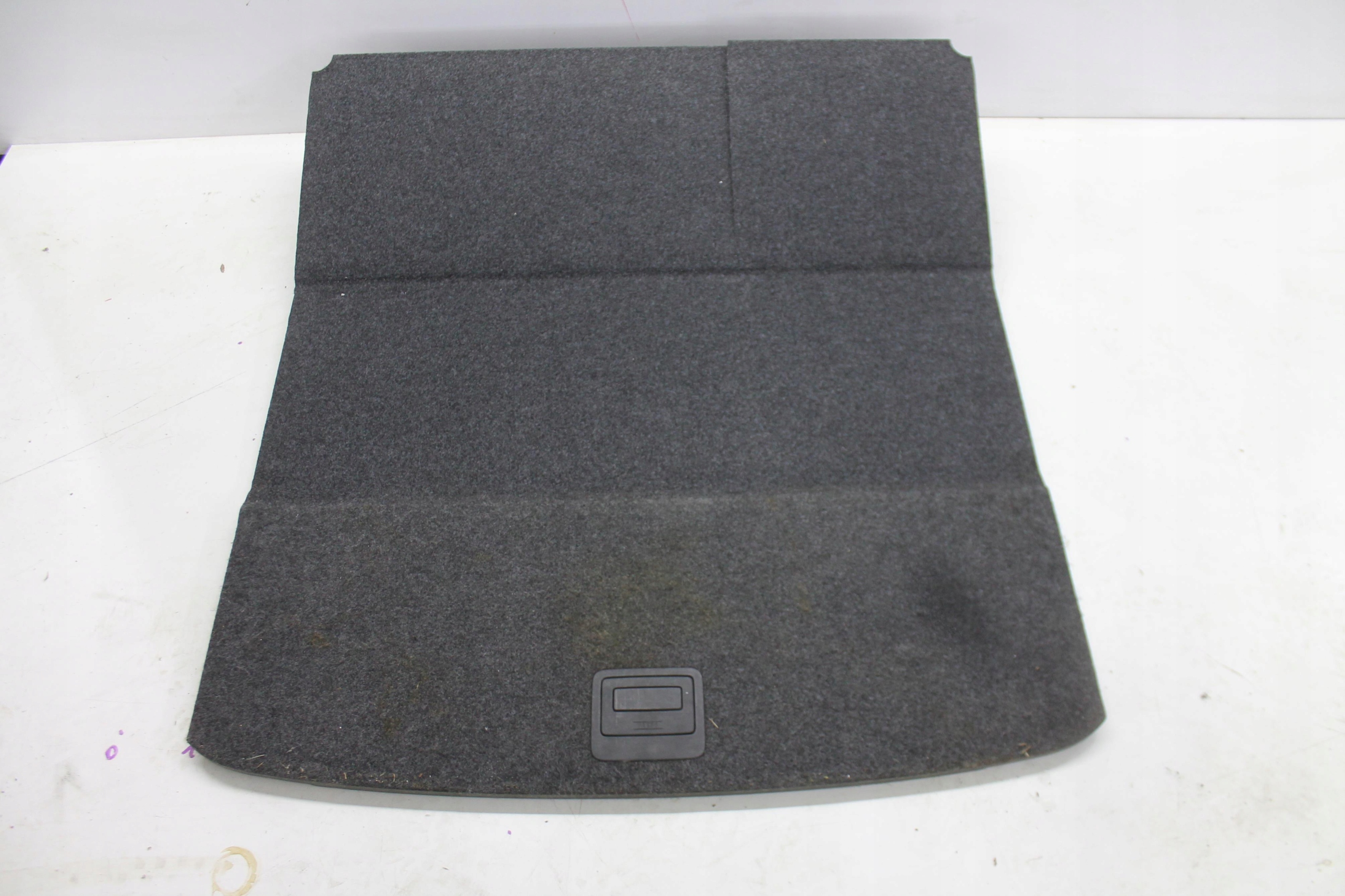 PODŁOGA WYKŁADZINA BAGAŻNIKA TYŁ TYLNA 5N0858855 VW TIGUAN 5N 07-16