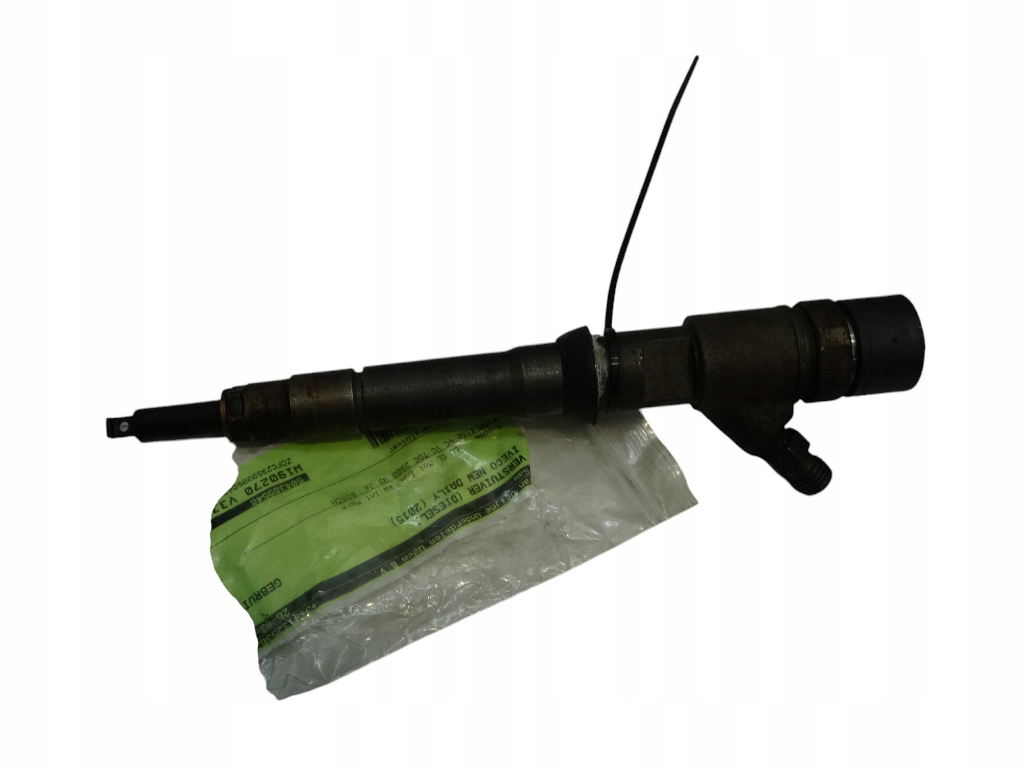 injector nozzle BOSCH CITROEN FIAT IVECO 2.3D 504389548