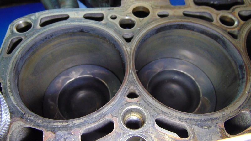 BLOK DOL Motore CAG 2.0TDI AUDI A4 B8 A5 8T 08-15R
