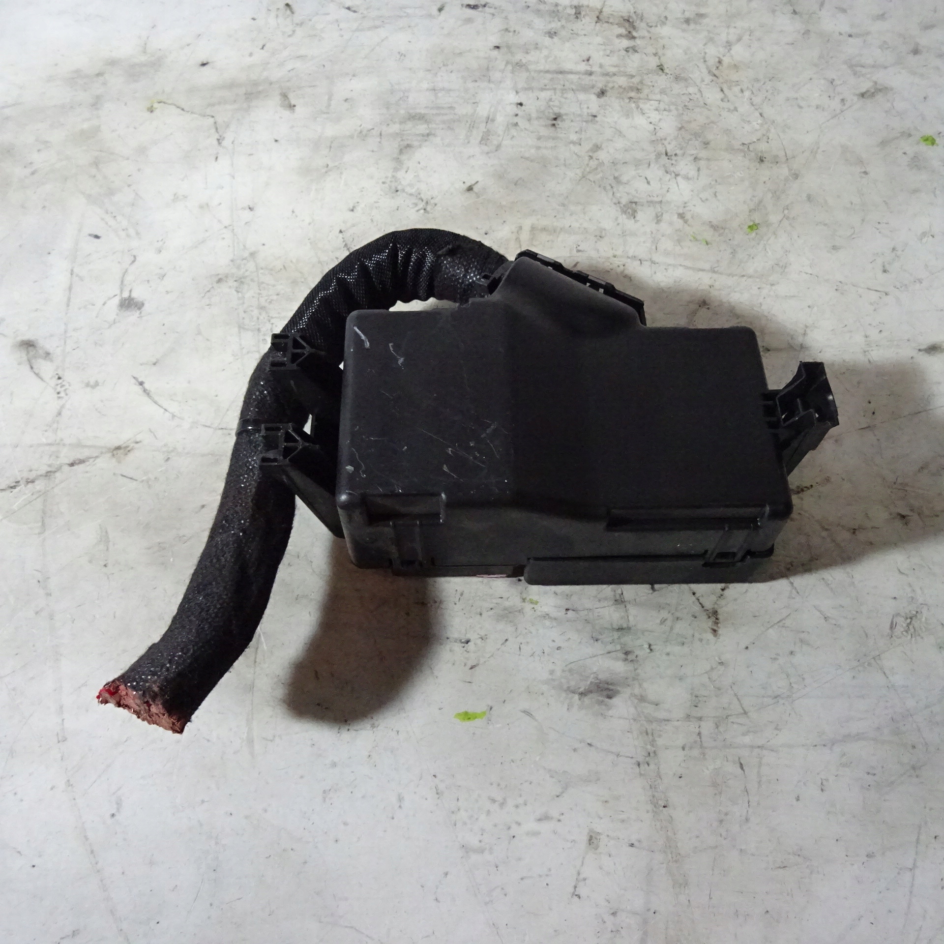 OPEL ASTRA K V Module fusibles 15513163 01