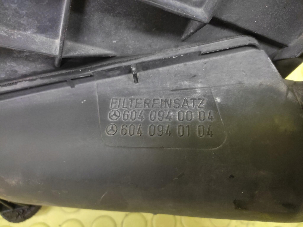 MERCEDES W202 2.0 D Gehäuse filter luft 6040940004