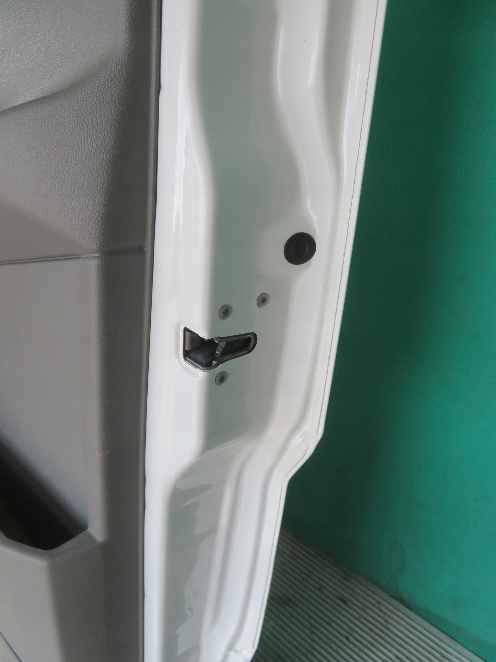 door right front MERCEDES SPRINTER 906 17R