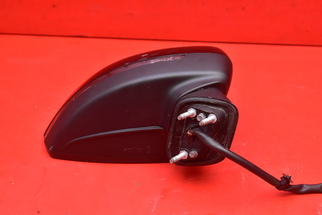 mirror right black, EU 021262 AUDI A3 8V 16-20 6 PIN