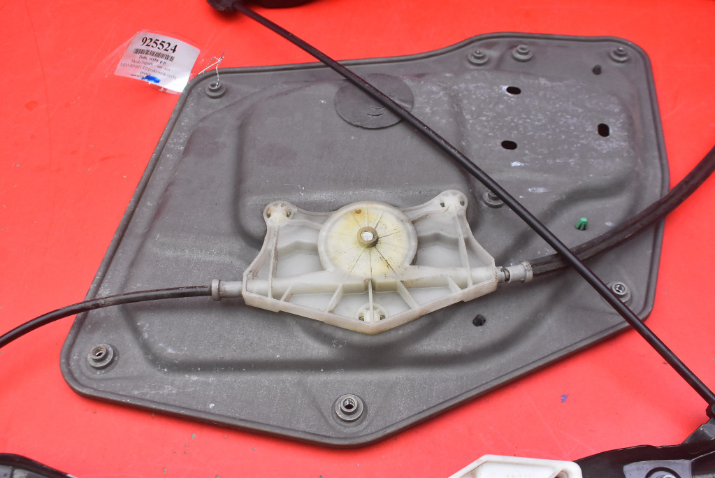 window regulator right front EU 3T0837402A SKODA SUPERB 2 II 08-13
