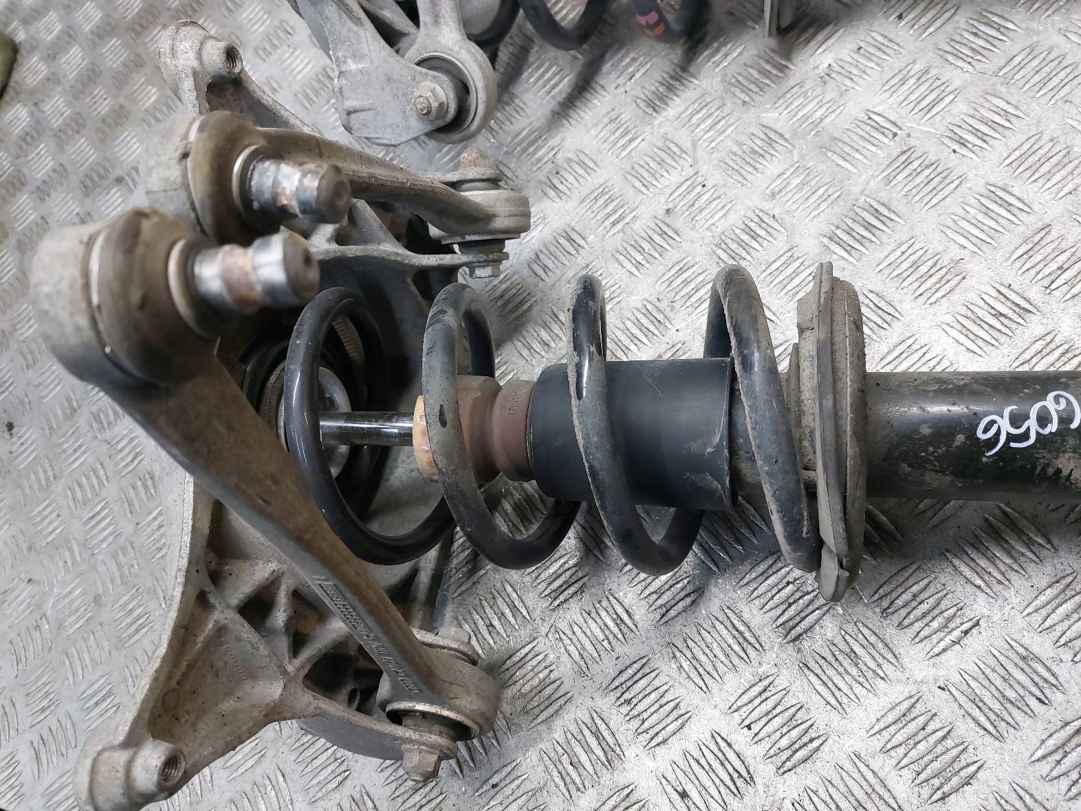 shock absorber + spring left front + right front AUDI A4 B8 8K0413031AN