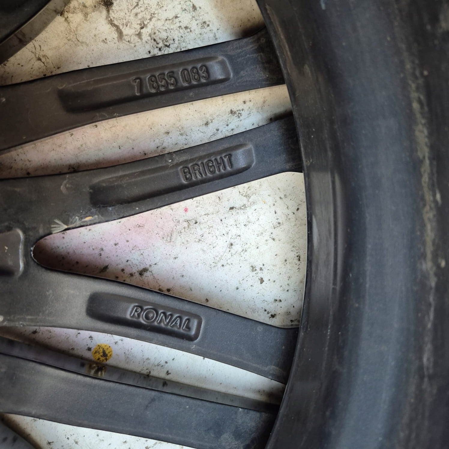 disk BMW 5 G30 G31 M PAKIET 19" 8JX19 ET30 5X112 7855083