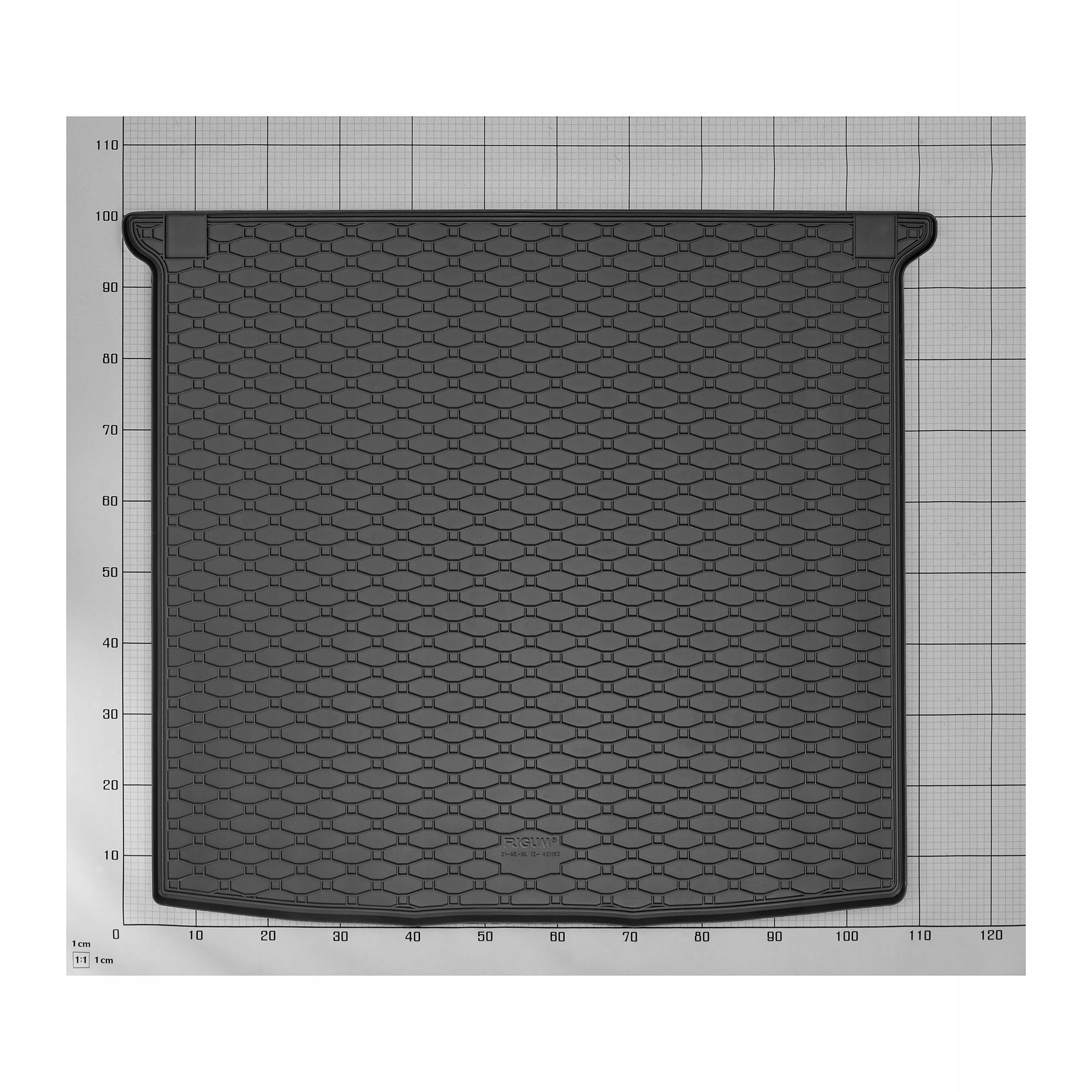 Zestaw dywaników do Mercedes ML od 2012 Materiał guma