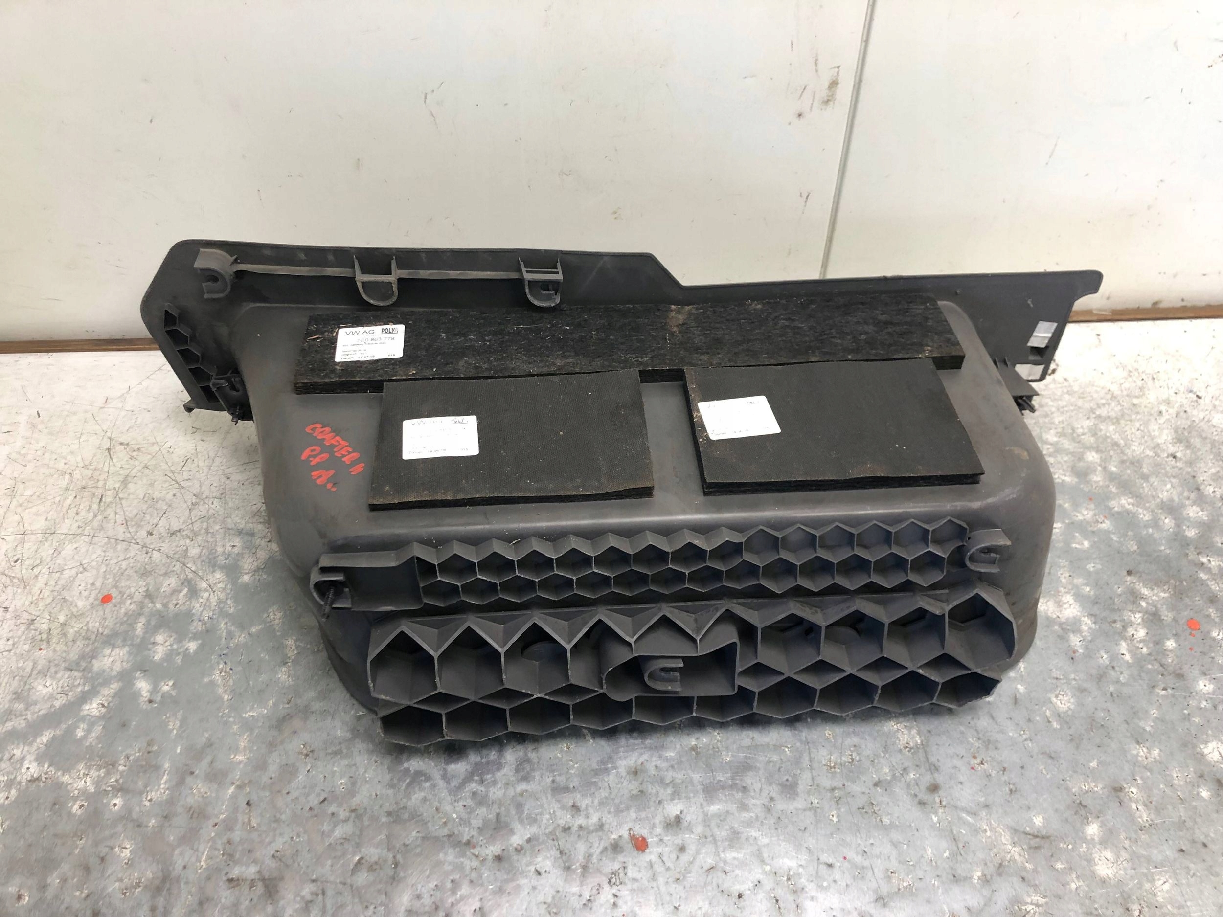 threshold STOPIEN right front VW CRAFTER II MAN TGE 7C0863736D