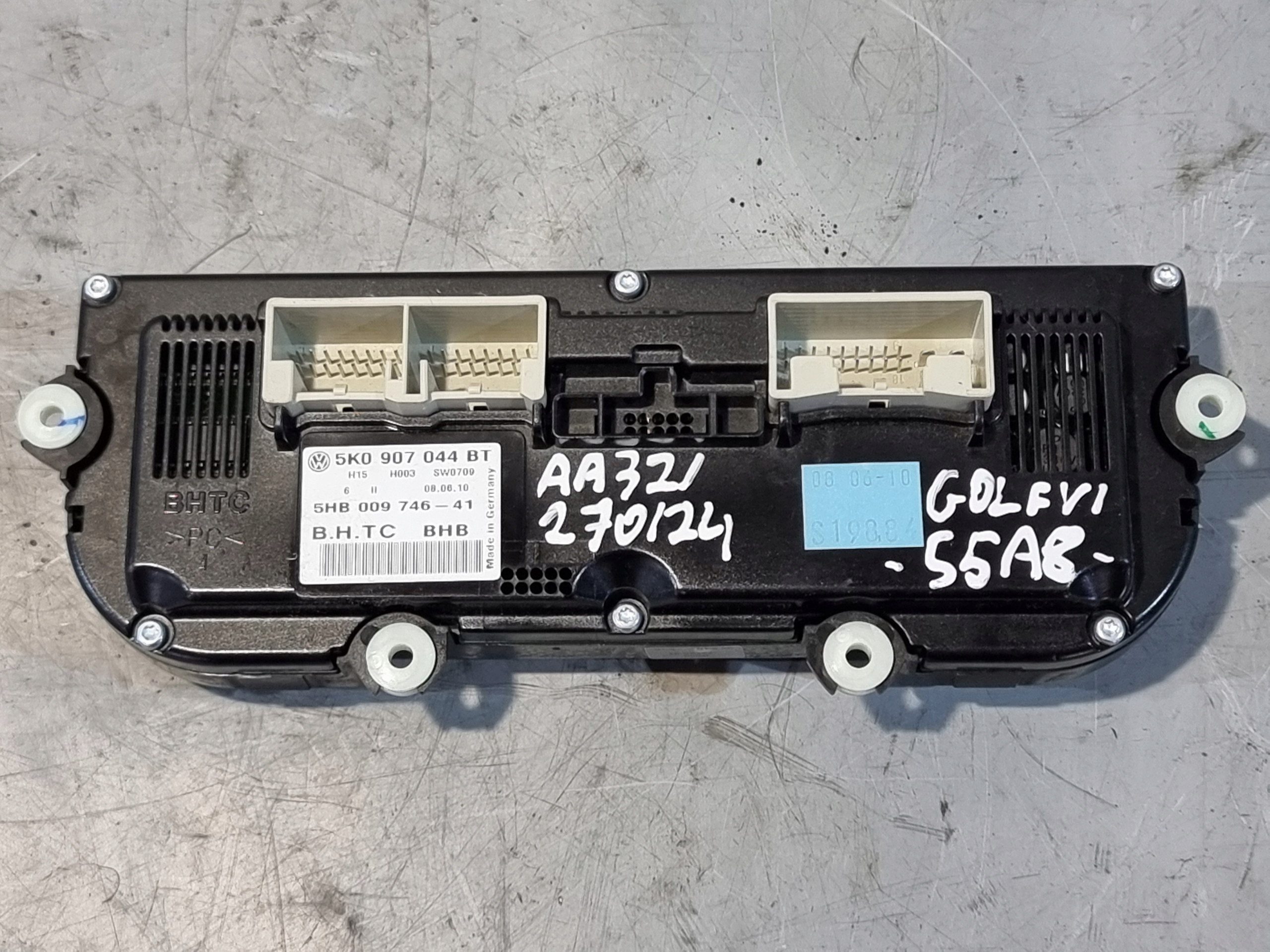 Unite commande clima Bouches buses Sièges OE 5K0907044BT VW GOLF VI HB 5D 10r