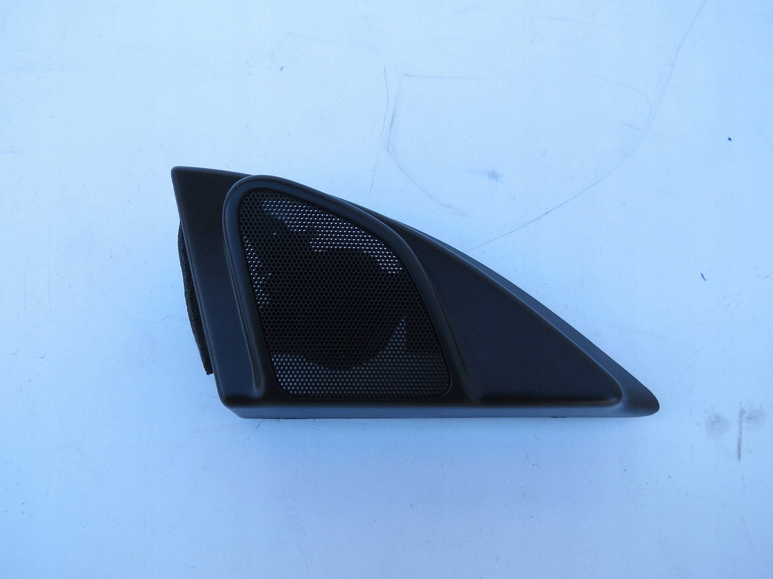 TROJKAT speaker door PRZEDNICH right VOLVO XC60 30781068