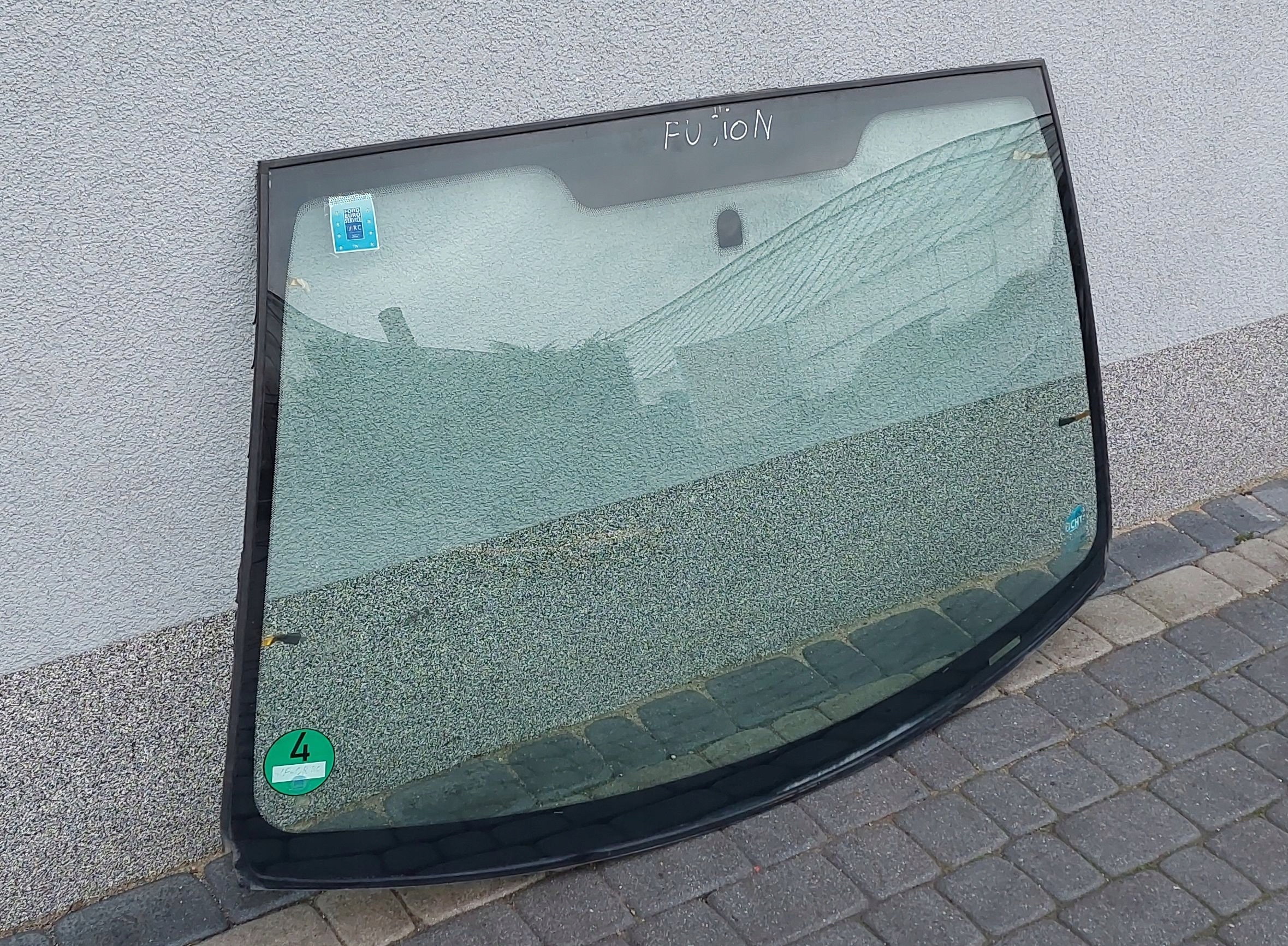 Лобовое стекло Ford Fusion