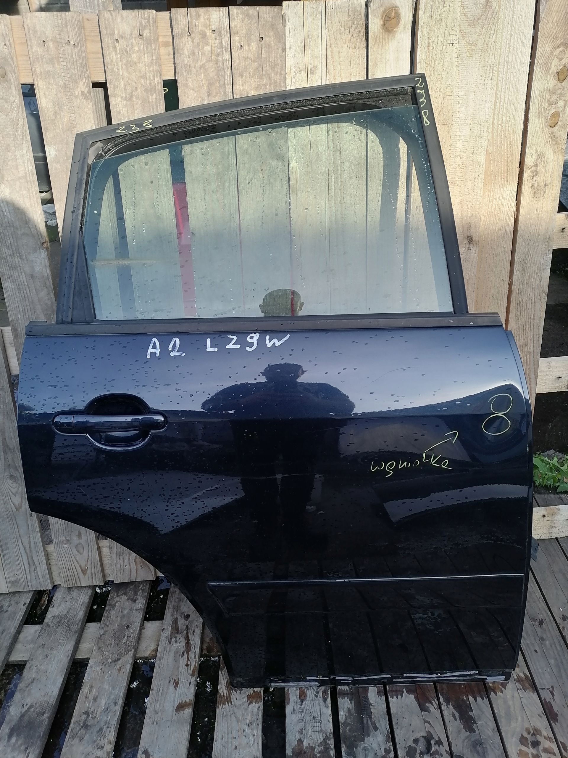 ДВЕРІ ПРАВЕ ПРАВИЙ ЗАД. AUDI A2 Lz9w