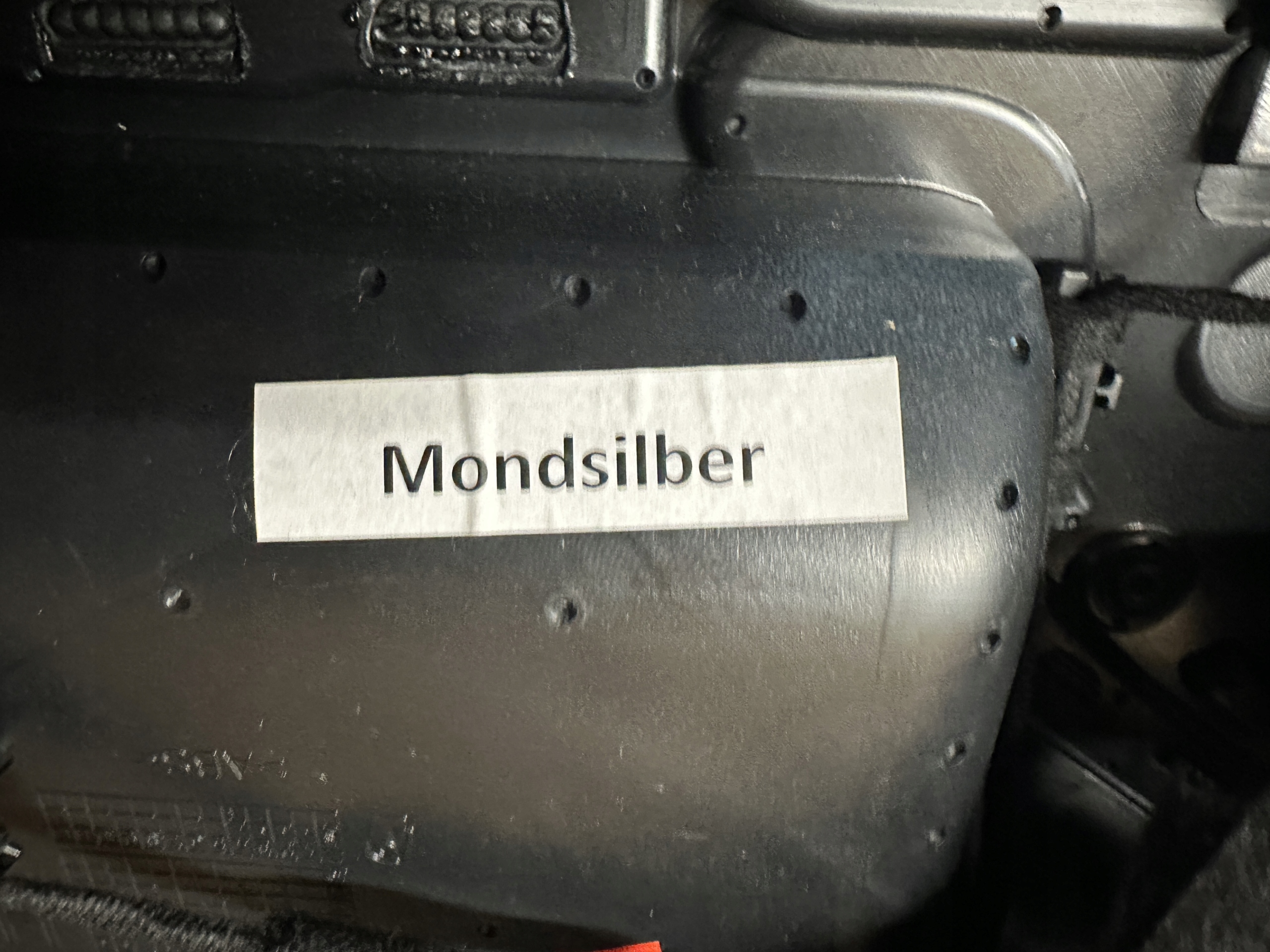 AUDI A8 4H D4 side door left rear part 4H0868067