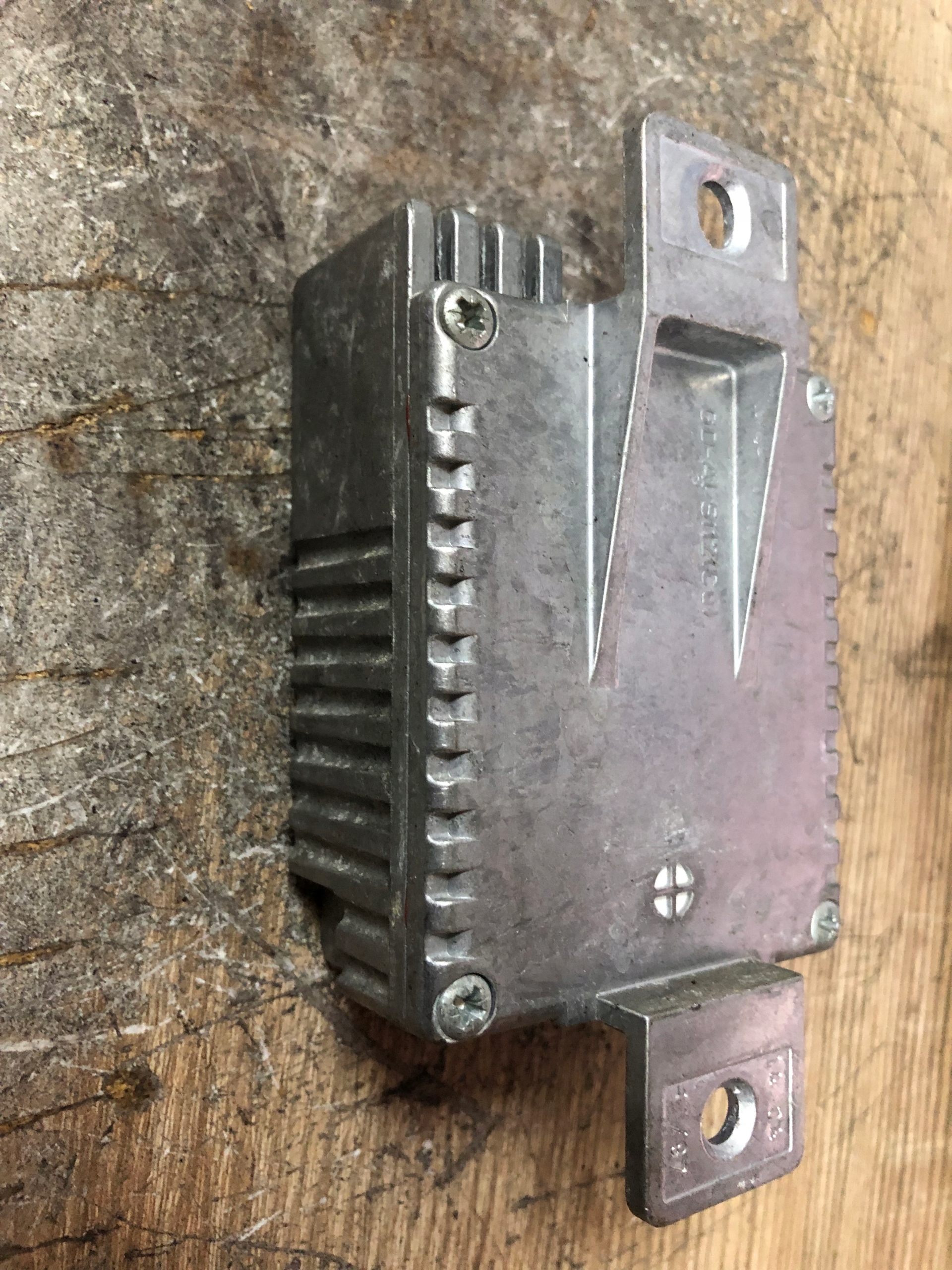 A0185459932 - МОДУЛЬ КОНТРОЛЛЕРА ВЕНТИЛЯТОРА MERCEDES 0185459932