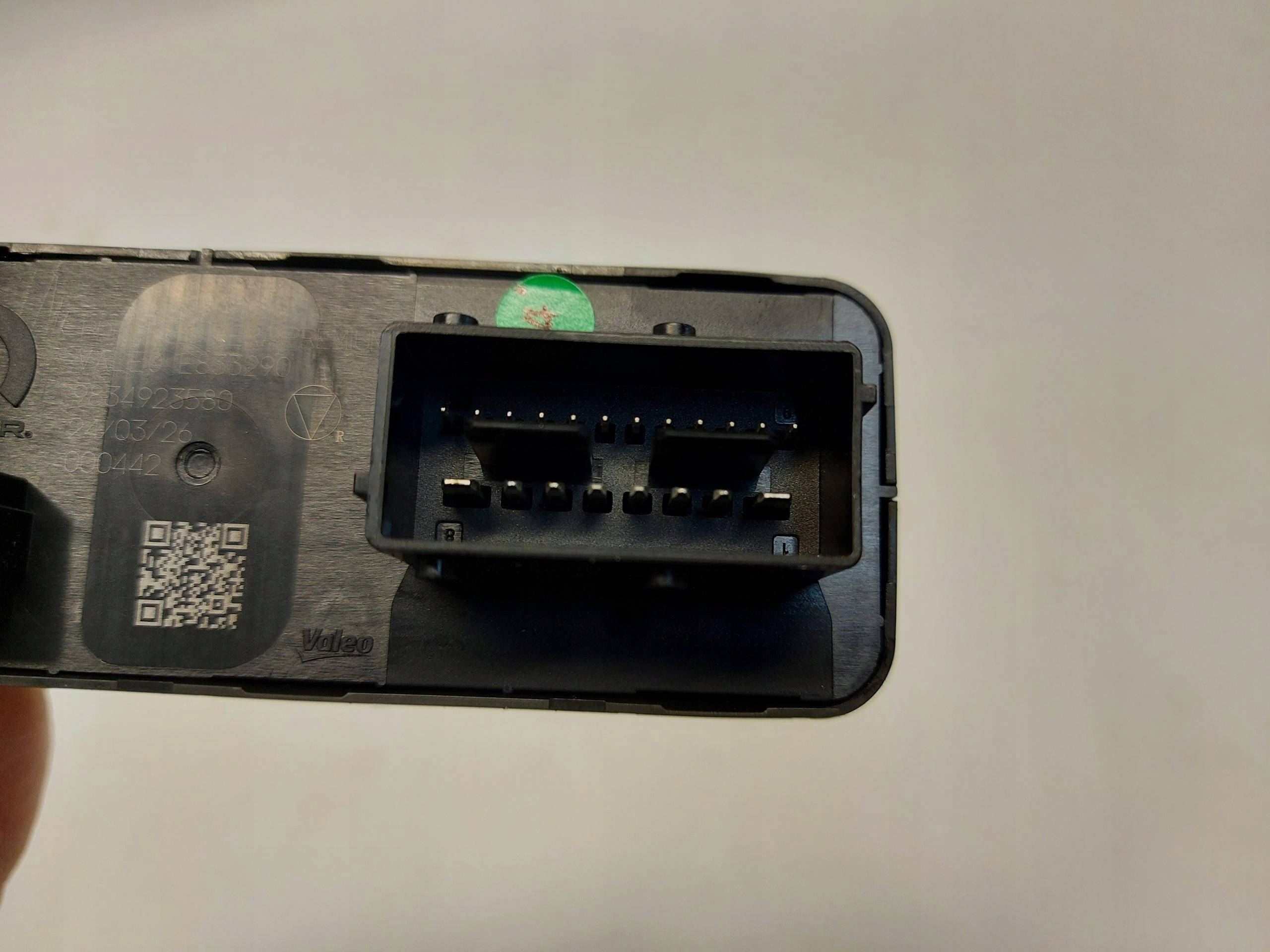 Peugeot 3008 III E3008 panel window control switch windows left front 9834923580