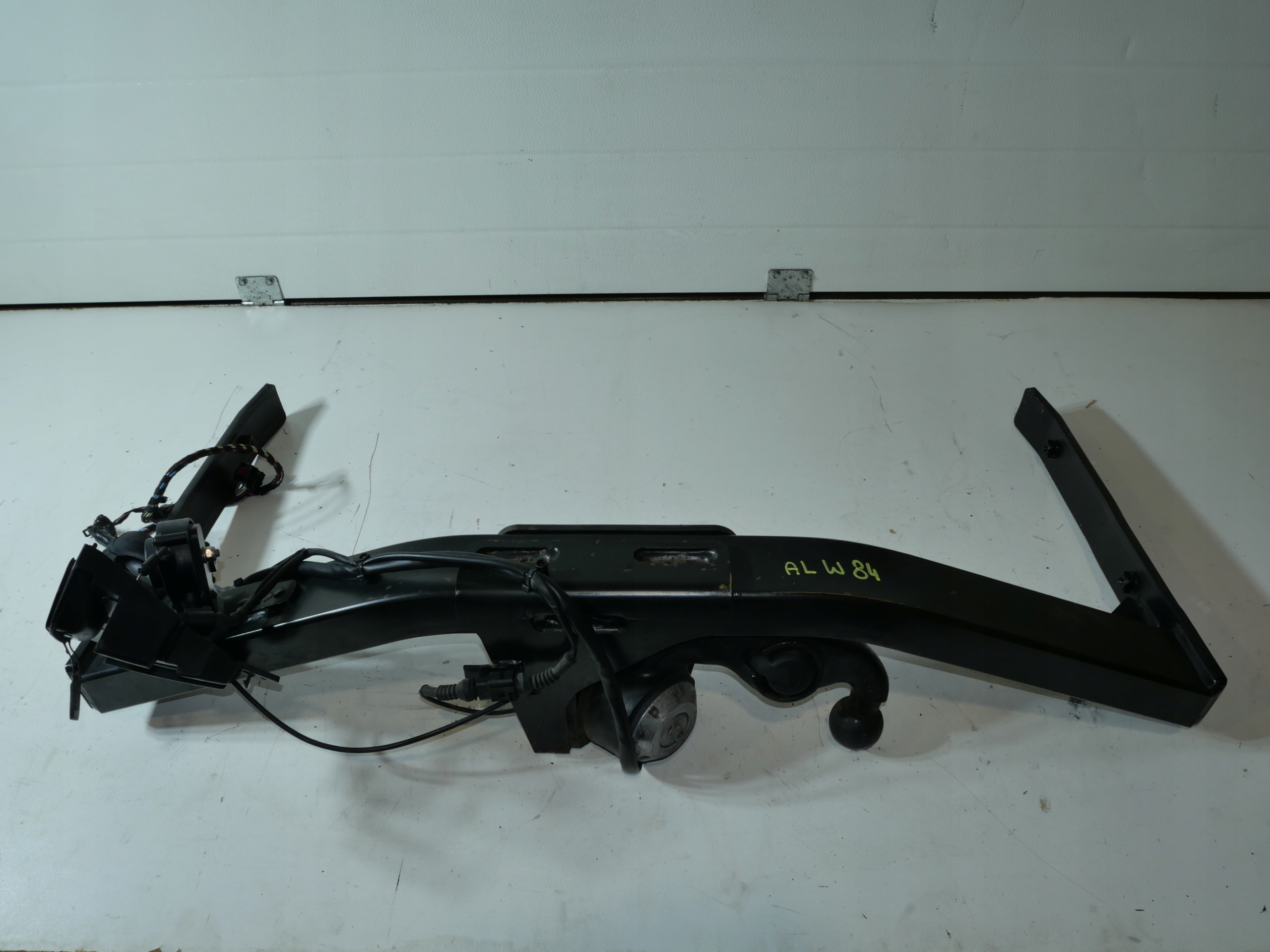 VW TIGUAN 5N0 tow 5N0803880M