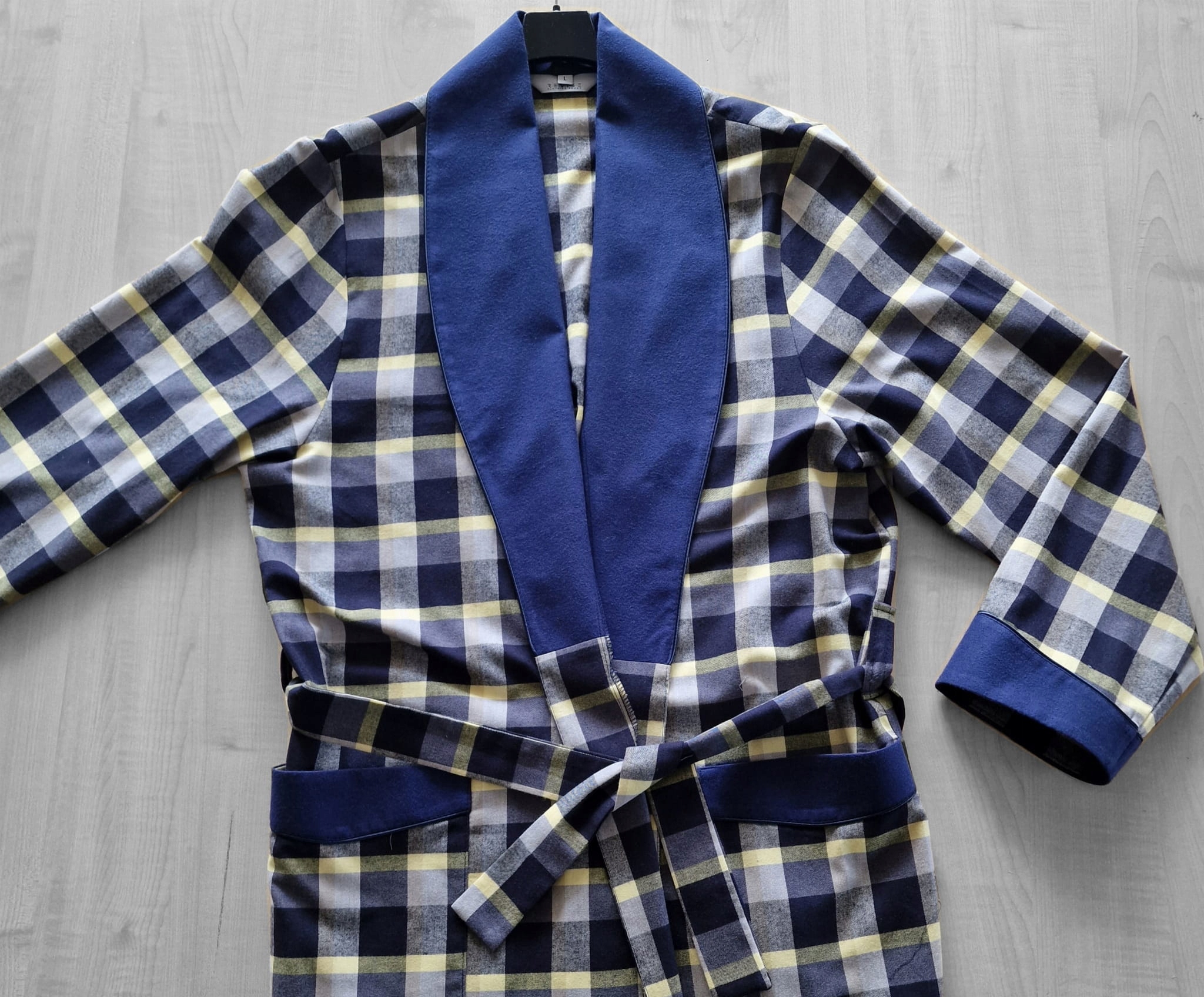 Sleva Kostkovaný župan RE-501 Šedo-žlutý modré detaily XXL