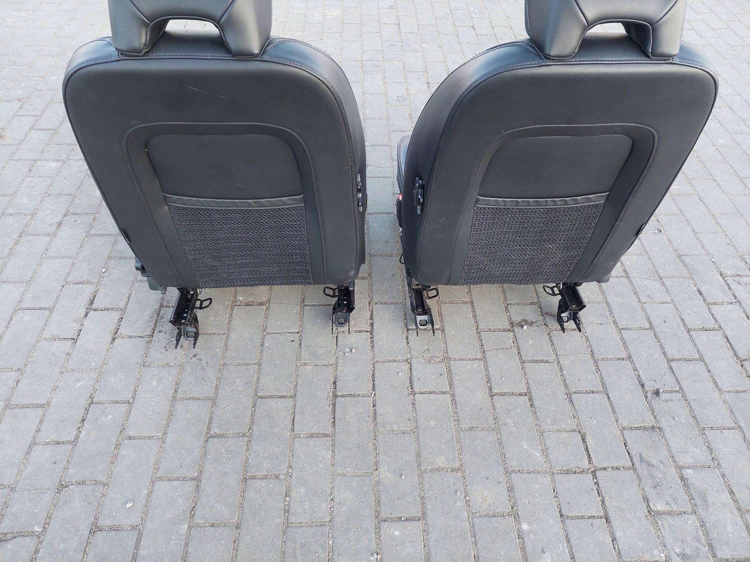 seat front front right GRZANY VOLVO XC70 II V70 III