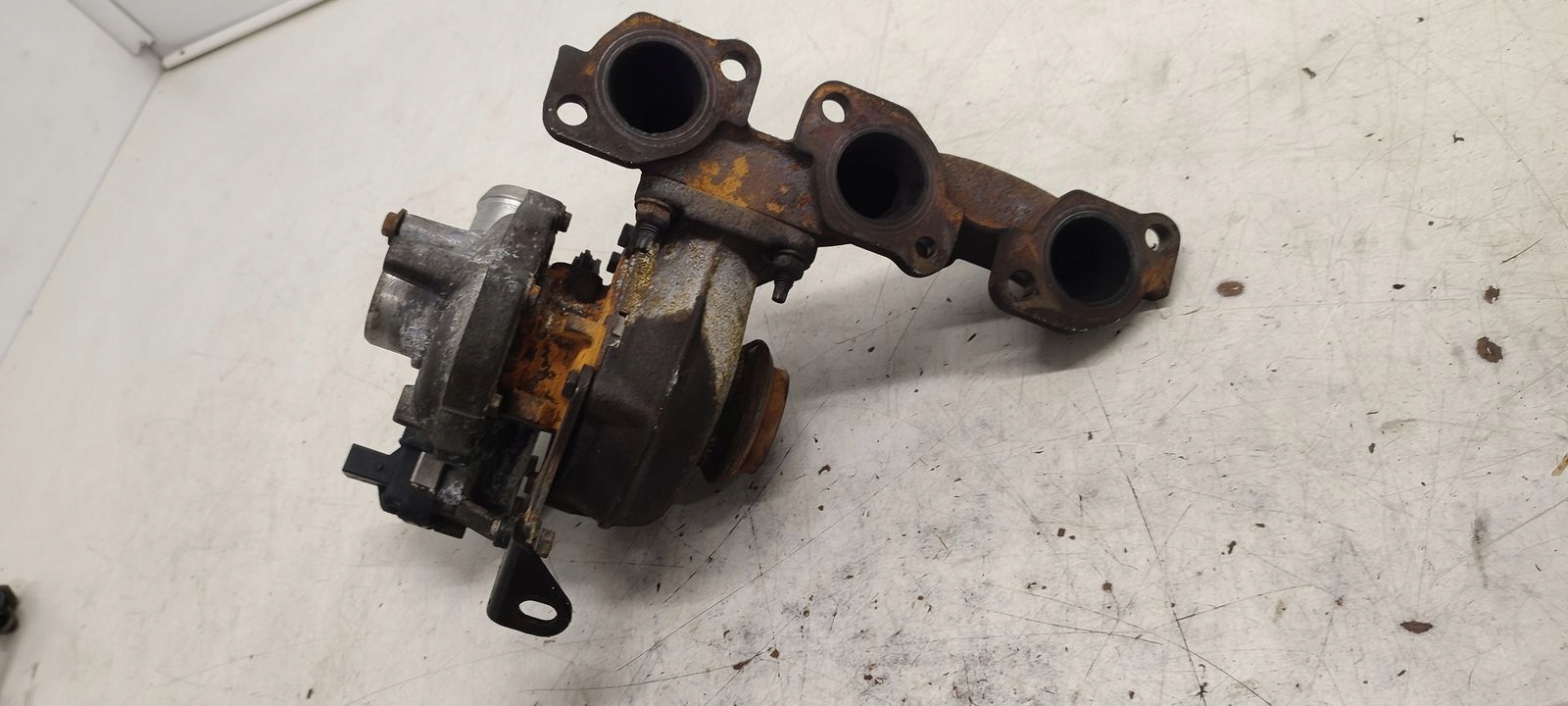 turbo turbina Citroen C6 2,7 HDI