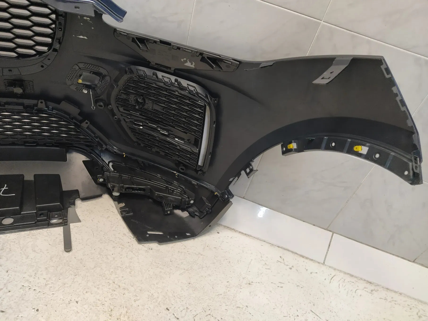 JAGUAR E-PACE X540 LIFT bumper front front 4XPDC fog lights grill logo