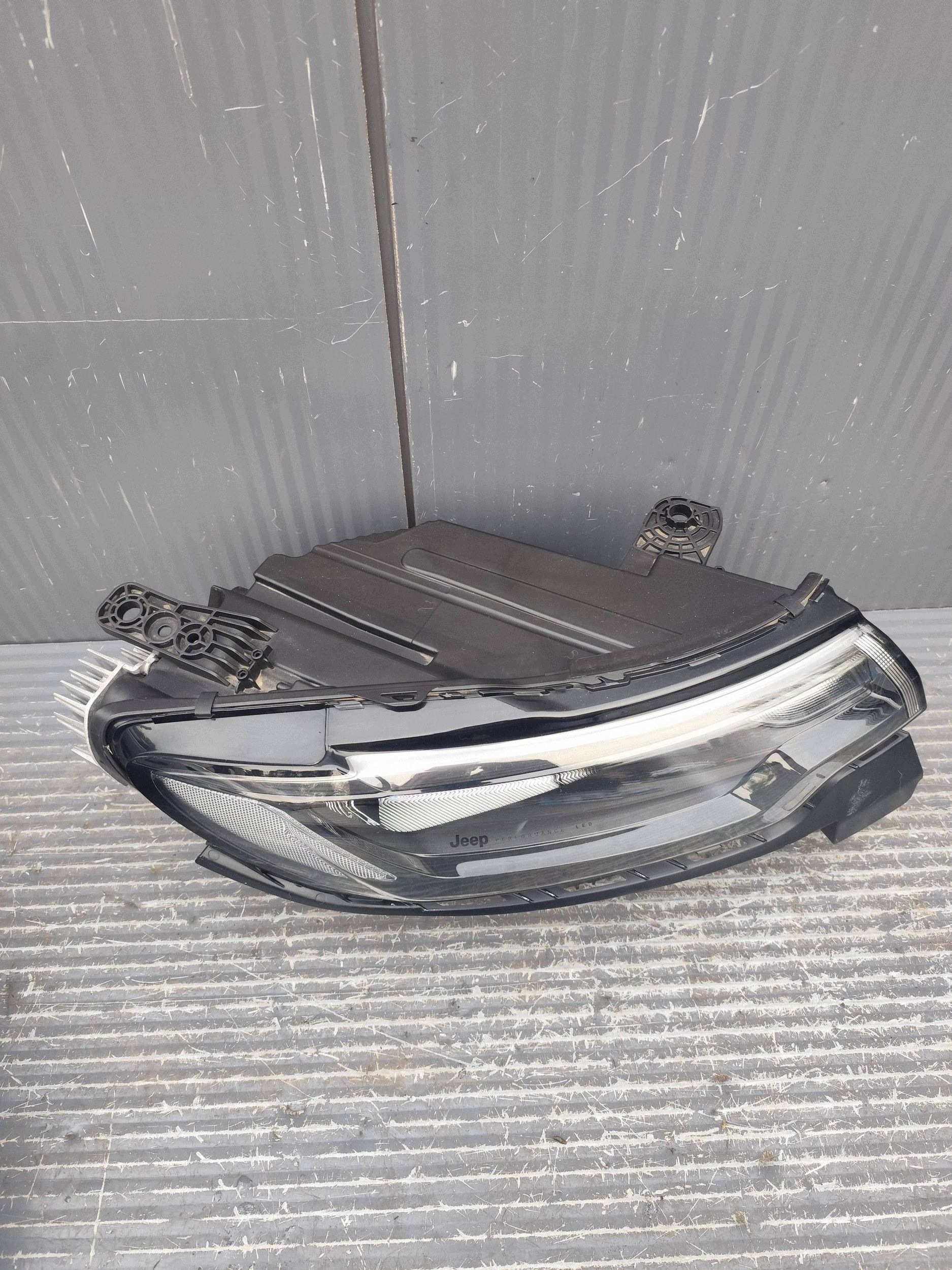JEEP COMPASS II feu avant droit FULL LED complète démontage