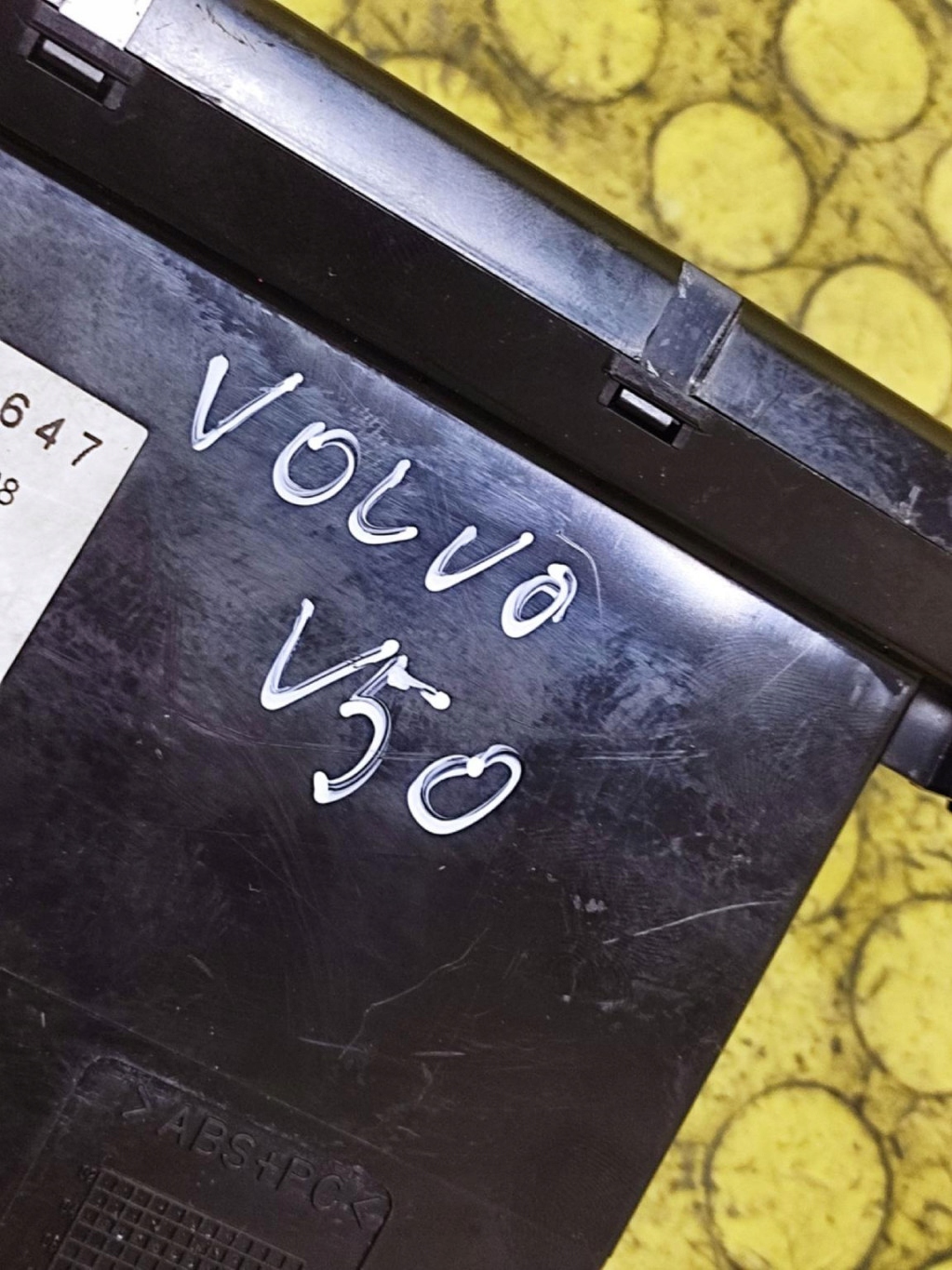 VOLVO V50 Schermo 30679647