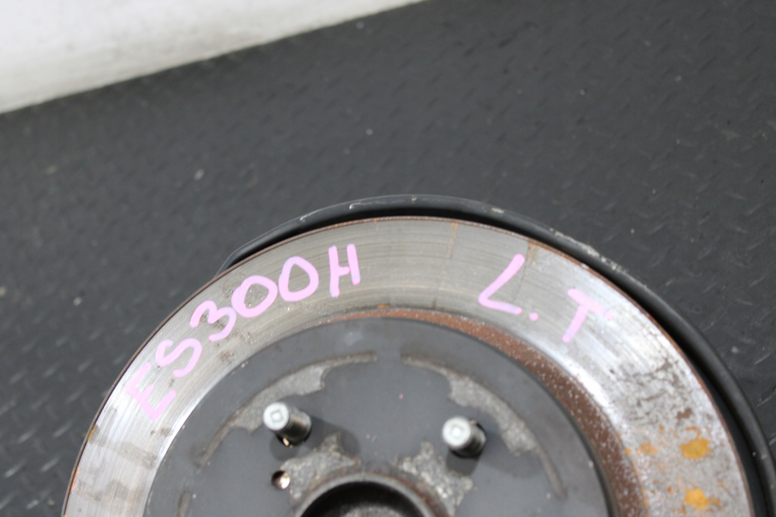 swing left rear part LEXUS ES 300H ES300H VII 7