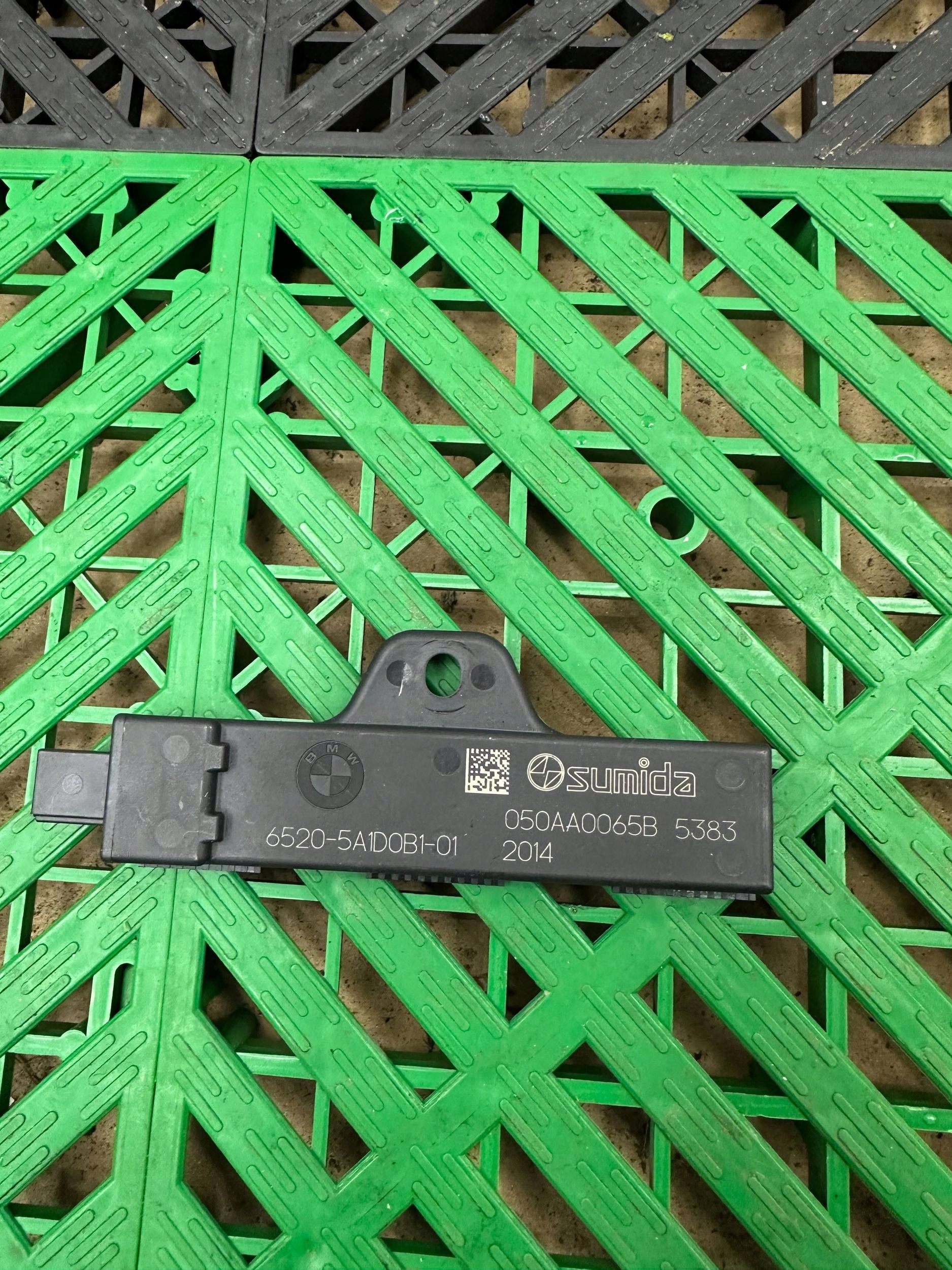 Antenne Interne BMW X5 G05 5A1D0B1