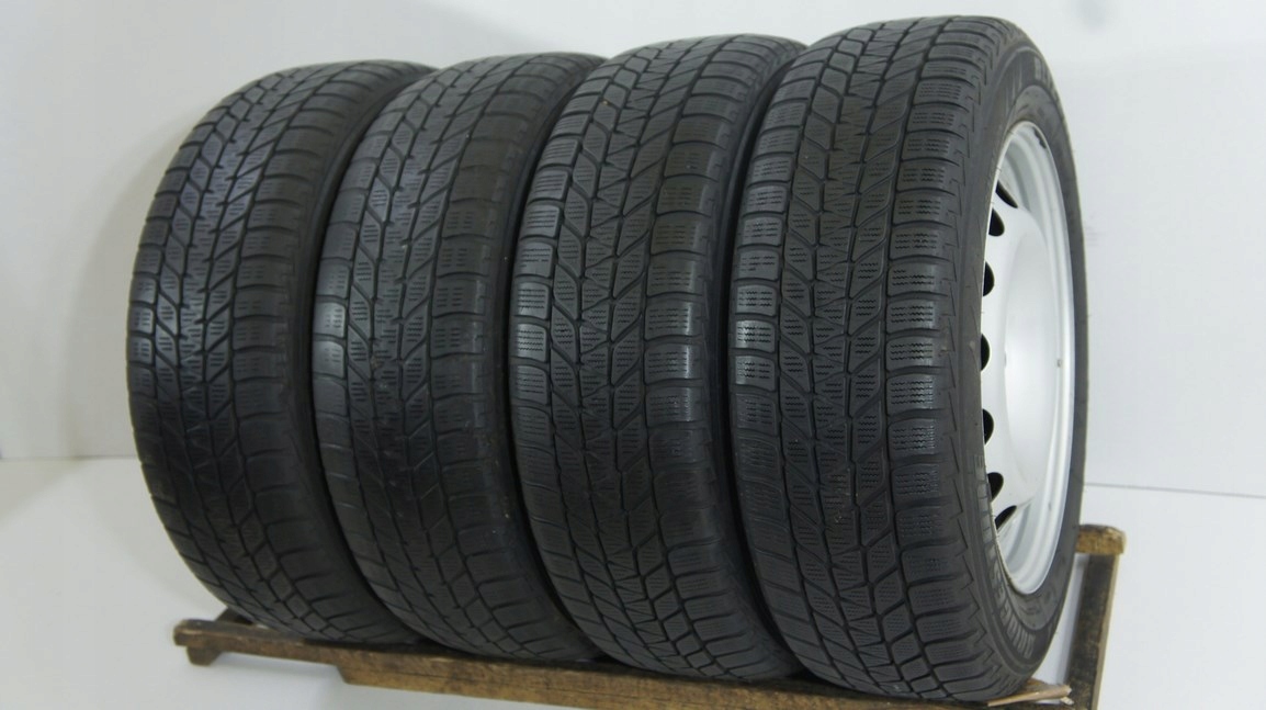 Шини K1722 Bridgestone 195 / 60R16 зимові комплект