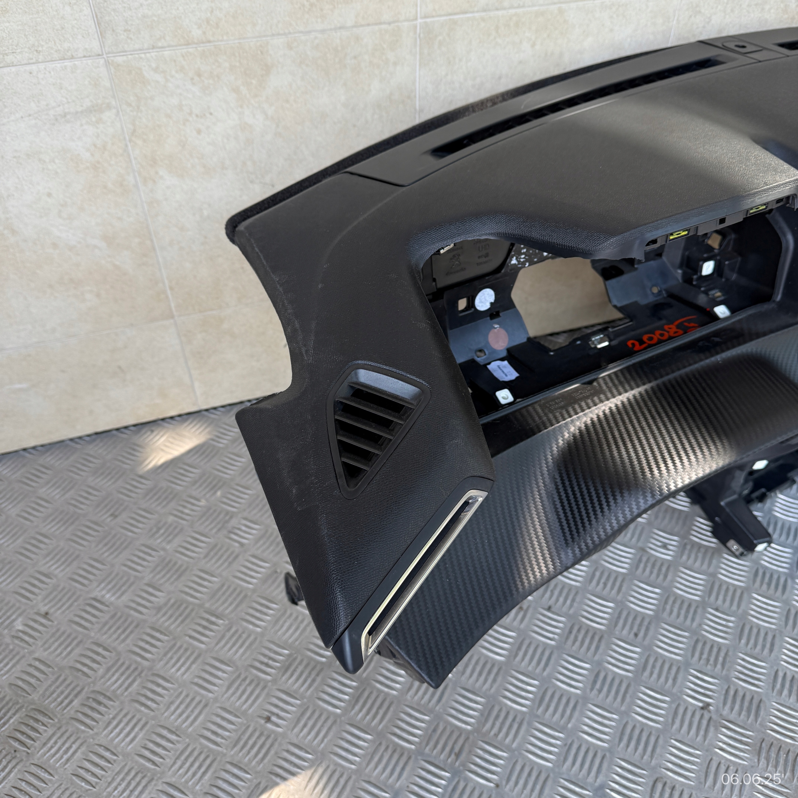dashboard complete airbag console tension belts cockpit PEUGEOT 2008 II 2020 ROK