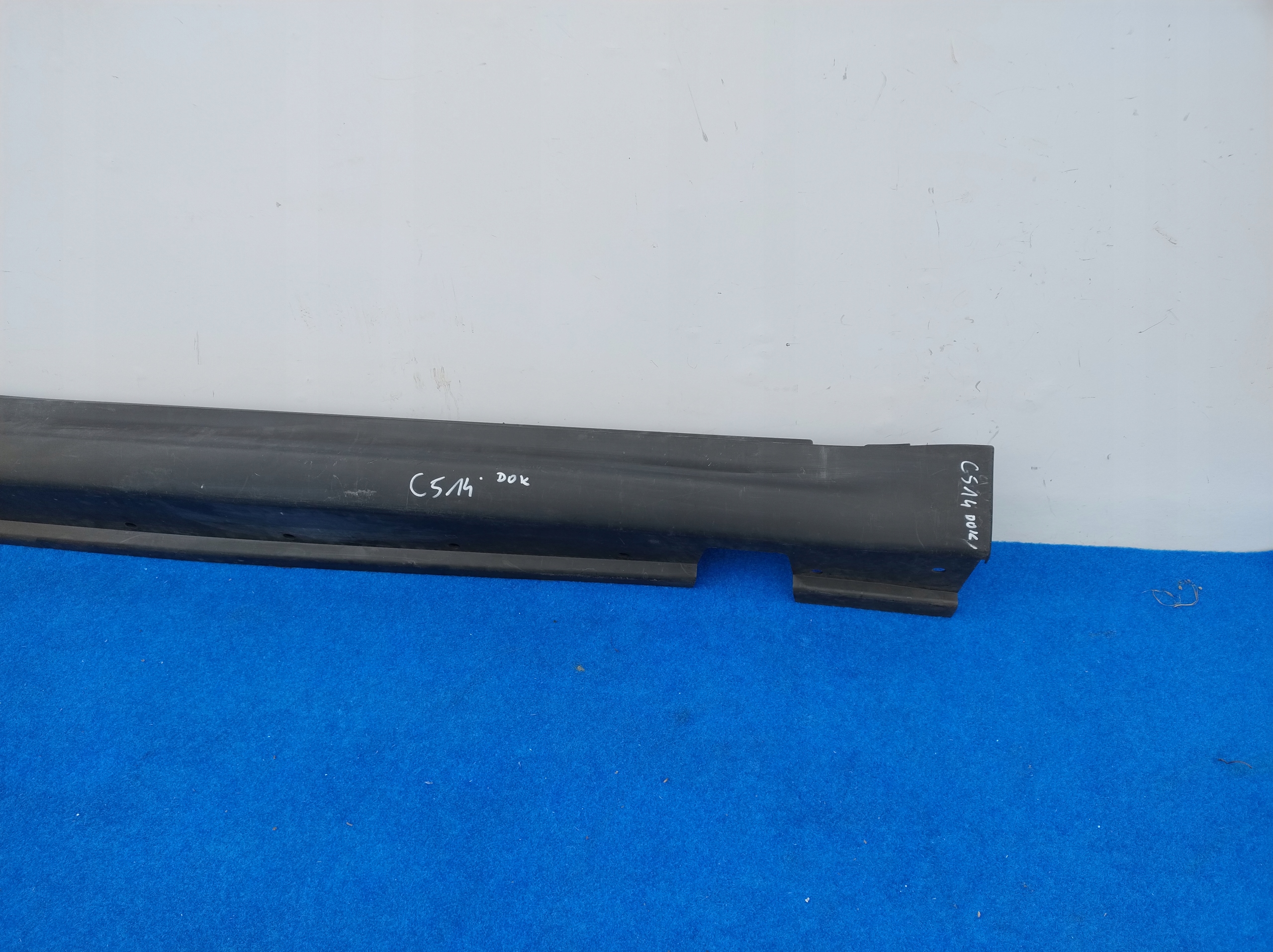 MINI COOPER R55 R56 R57 06-13 ROK right moulding threshold threshold 7147916 C514