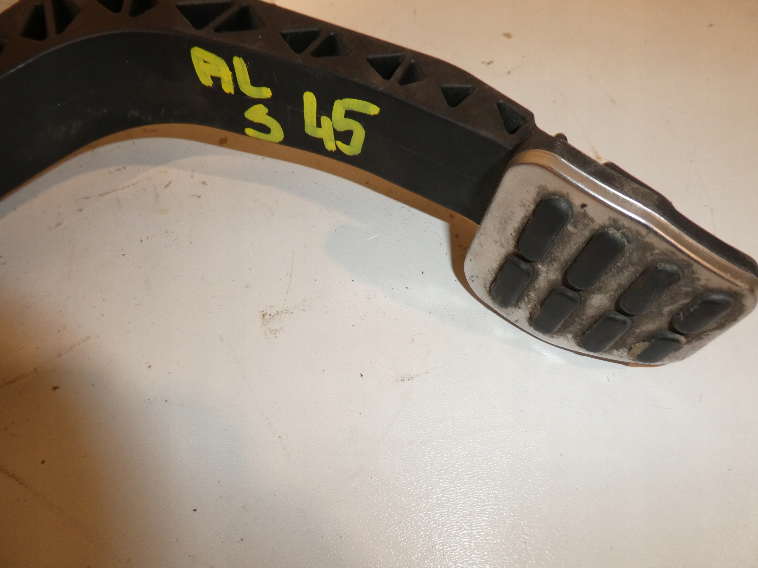 KUPPLUNGSPEDAL SEAT VW SKODA 1K1721059DN