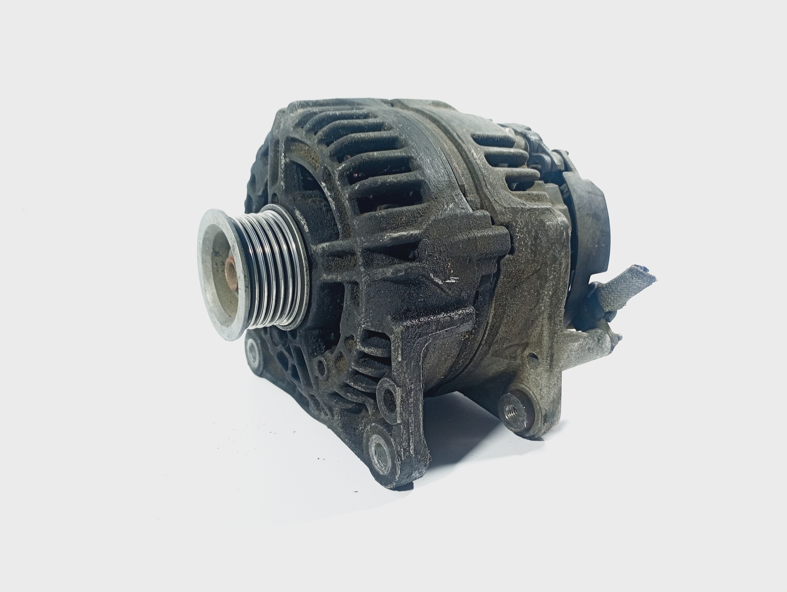 alternatore OE 03C903023D VW TOURAN 1 e 03-09