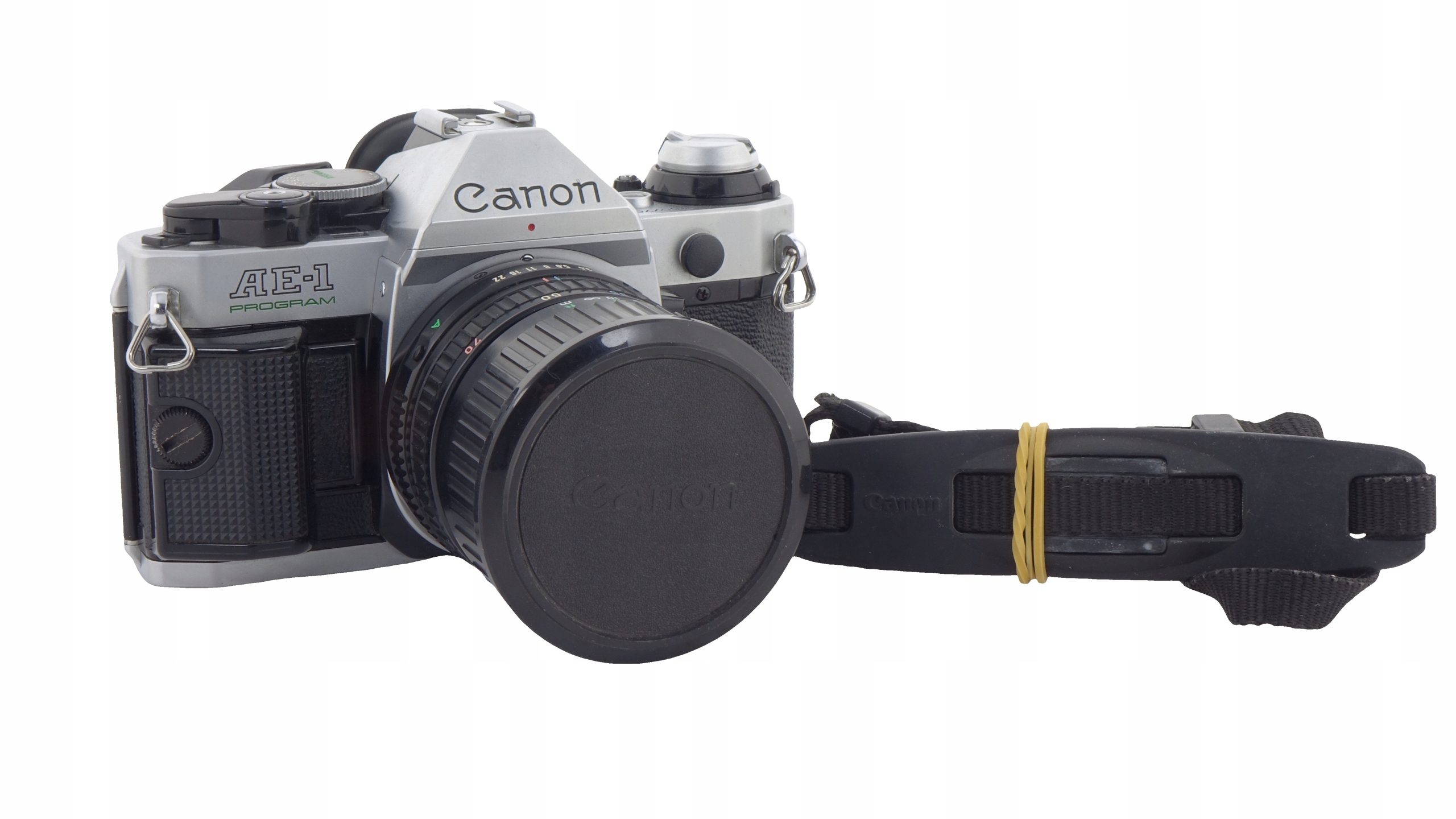 【L2200】 Canon AE-1 + FD 35-70mm 3.5-4.5 Canon AE-1 + Canon Zoom FD 35-70mm 1:3.5-4.5 [Canon FD