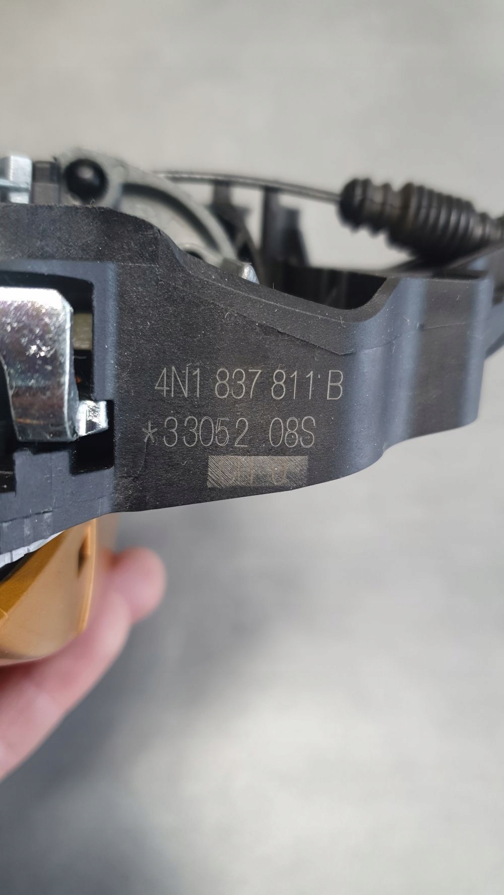 Audi Q8 handle left front led LY2Y 4N1837811B