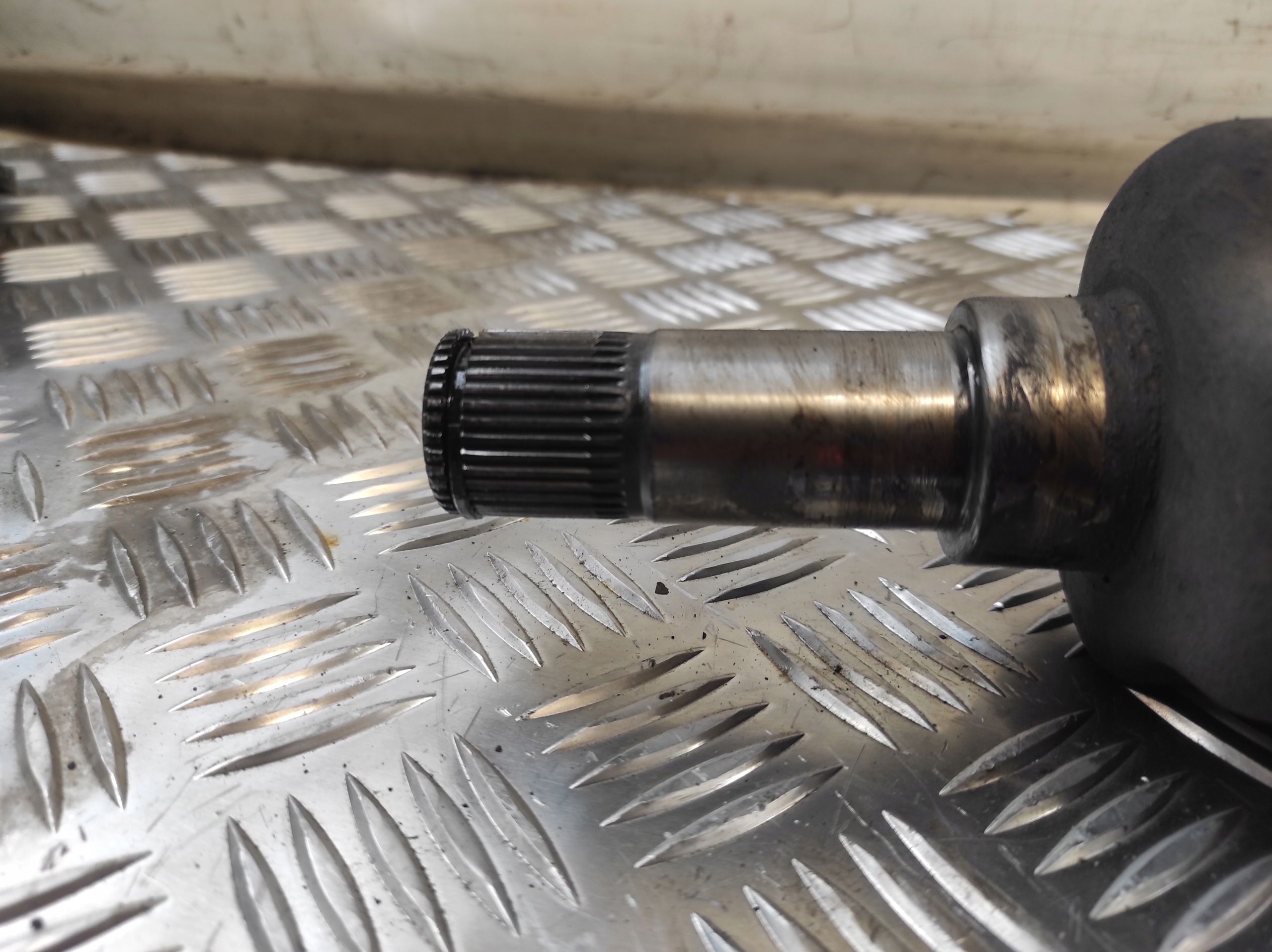 semi-axis left short. FORD TRANSIT MK6 VI 1.6 D
