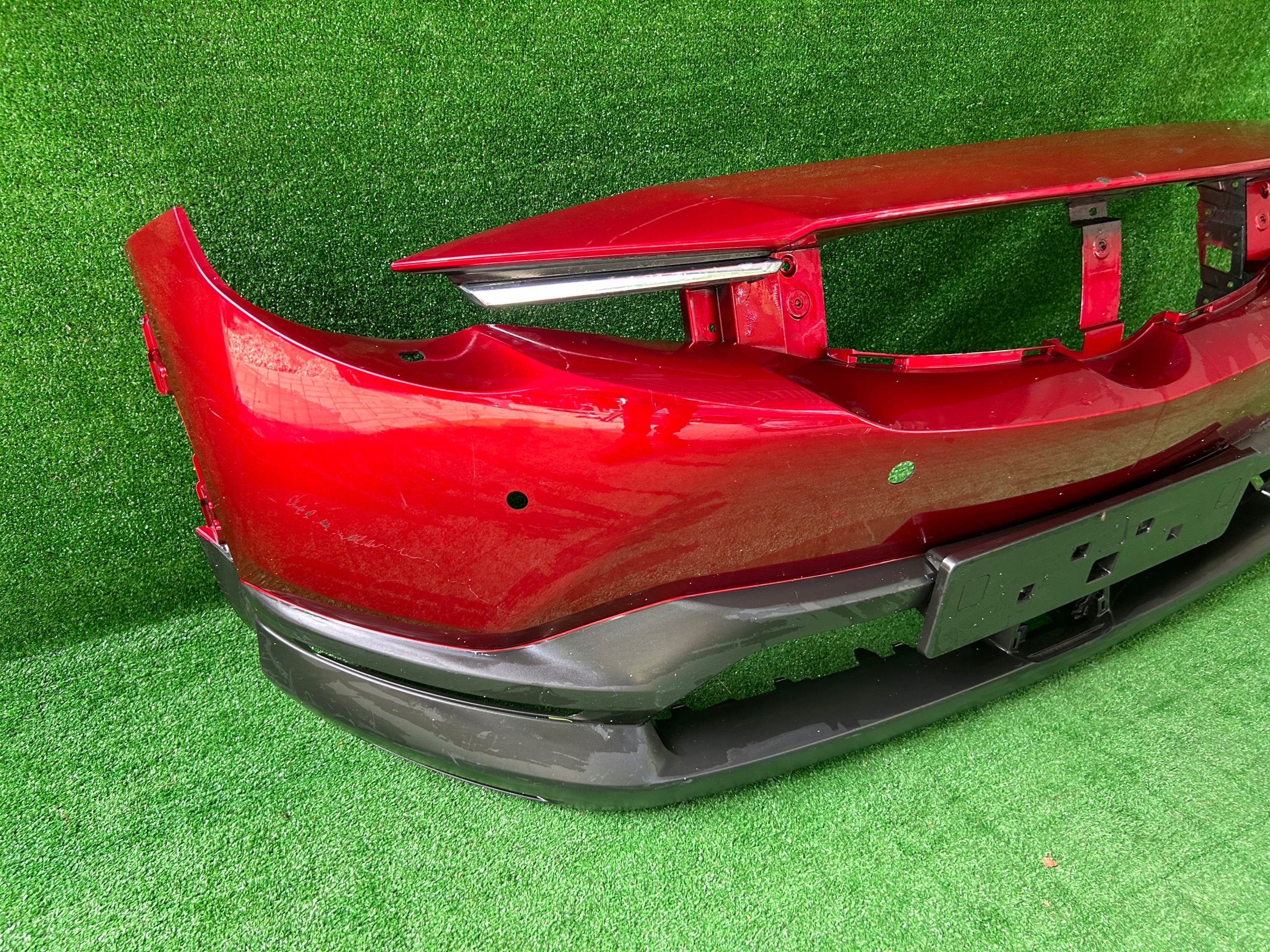 Mazda MX-30 bumper front cap nosek 2020