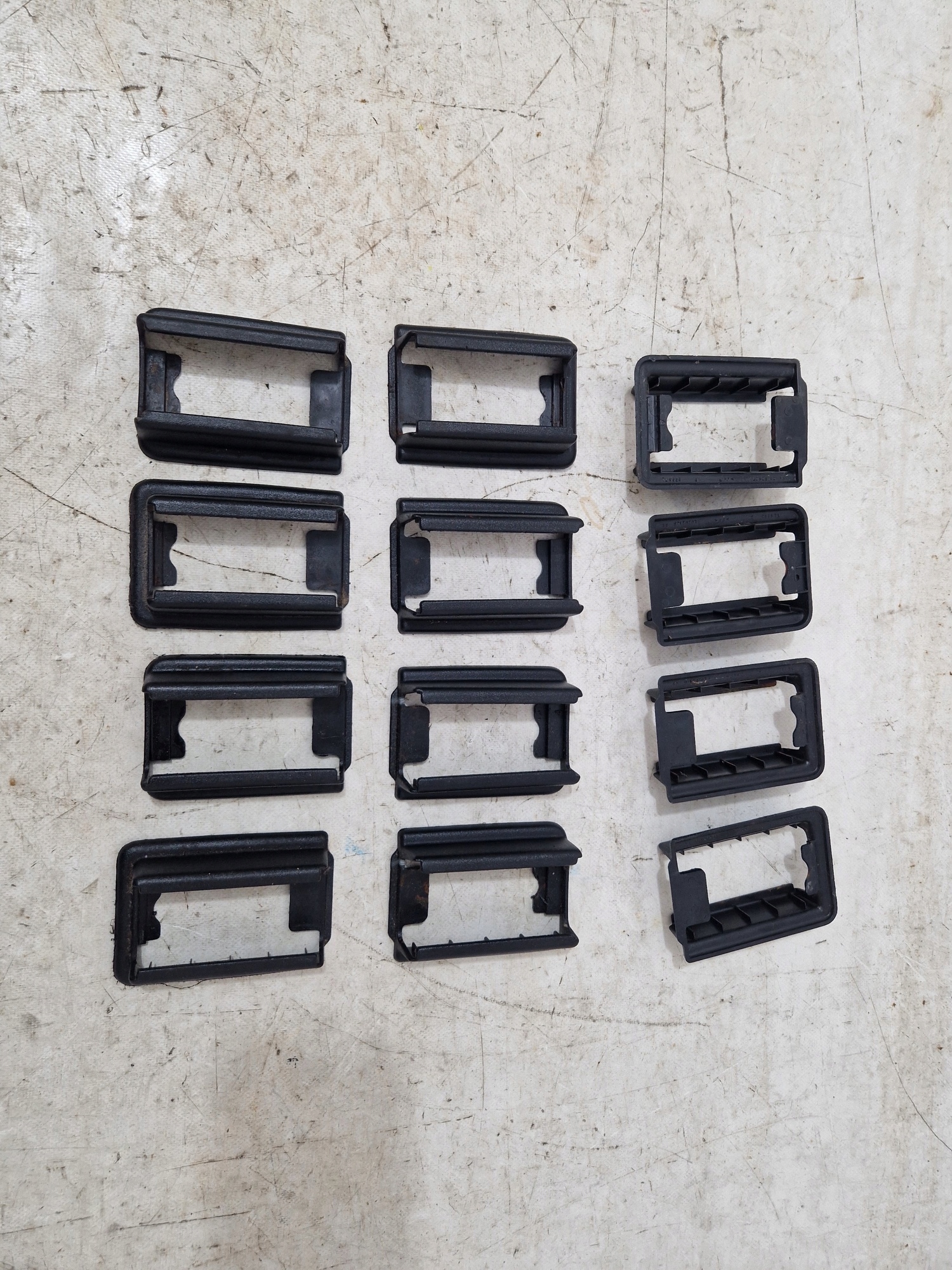 DODGE CHARGER CHALLENGER 19- ELEMENTY sitz blende abdeckung SZYN sitz L0202143