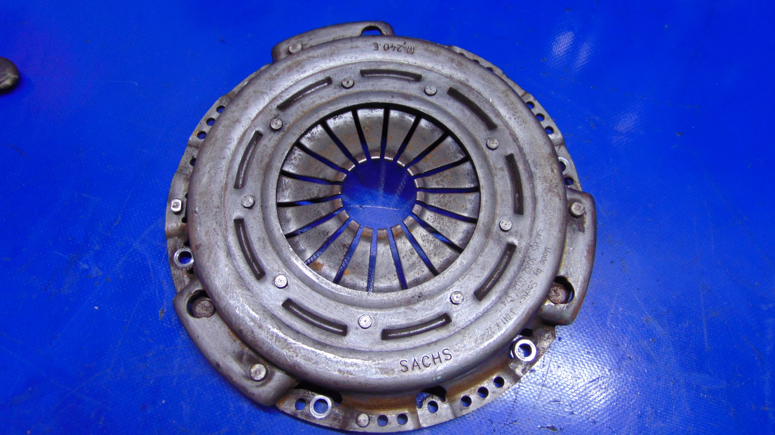 disco 9MM di pressione SACHA 2.2CDI MERCEDES SPRINTER 906 06-18 ROK