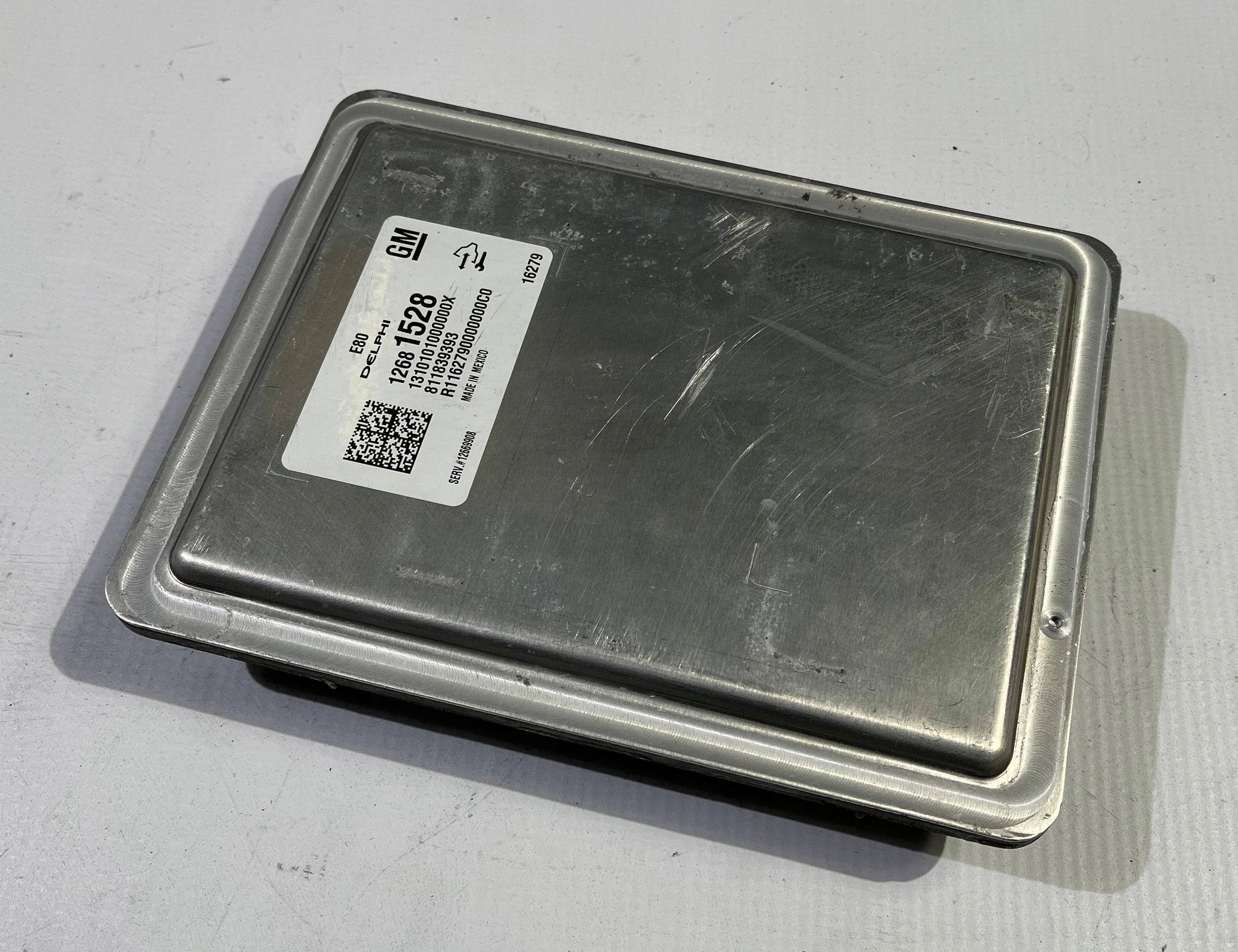 control unit computer of the engine ECU Chevrolet Camaro 2.0T 2016+