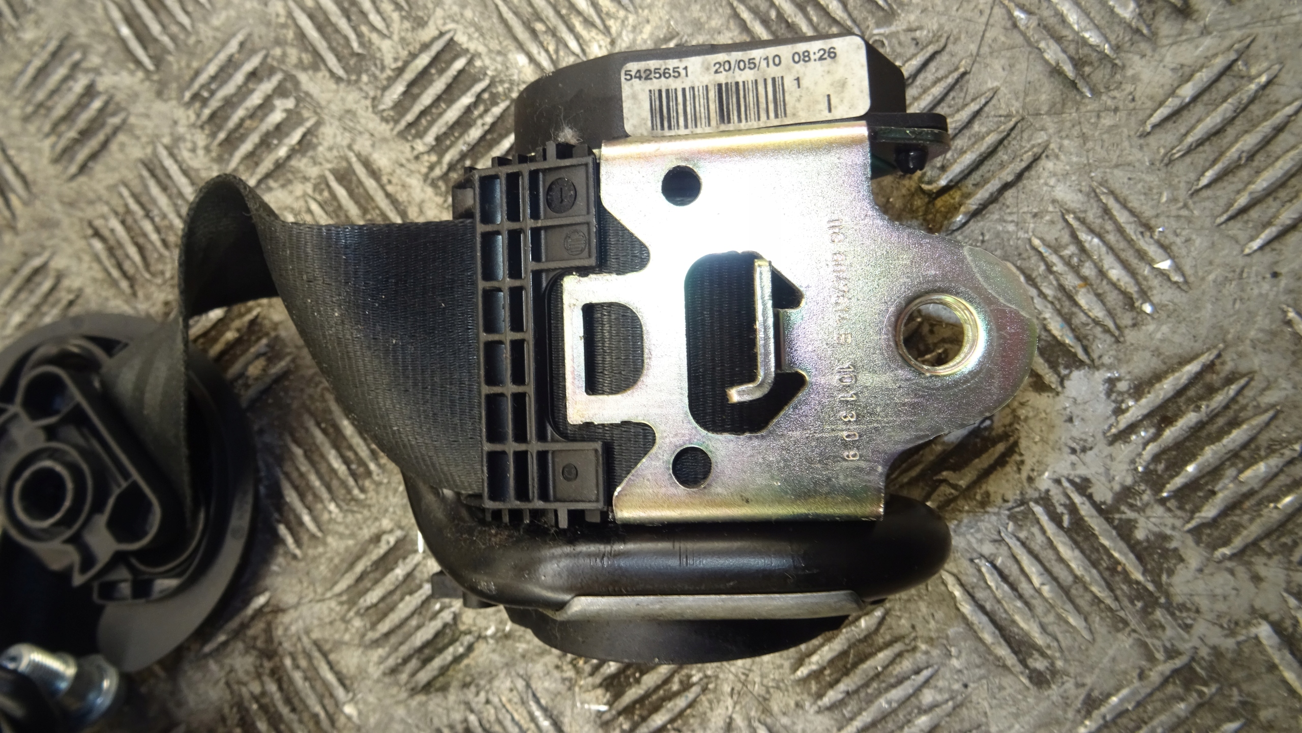 tension belt safety left front 5P0857705B SEAT ALTEA