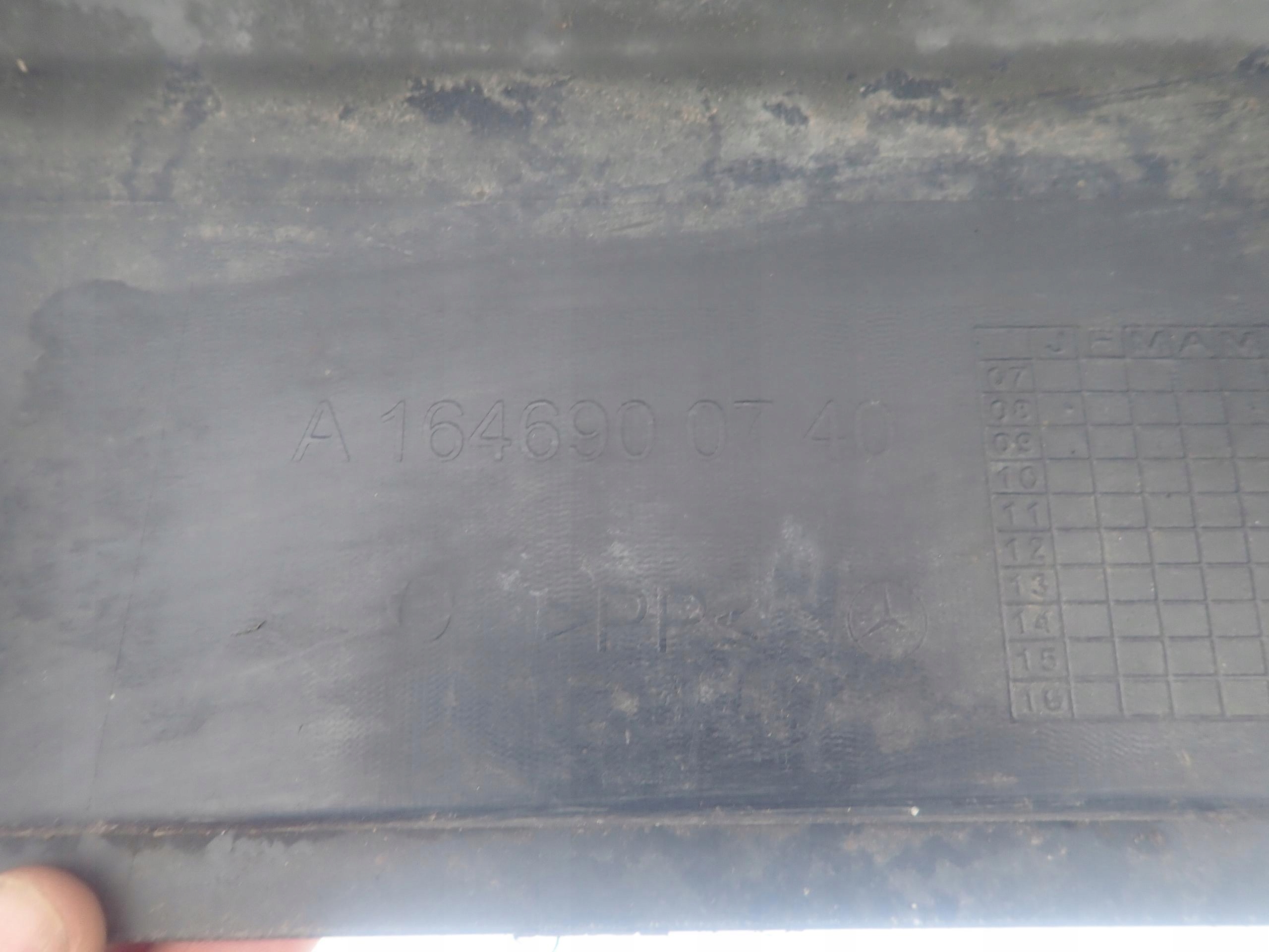 MERCEDES ML W164 threshold left moulding threshold left