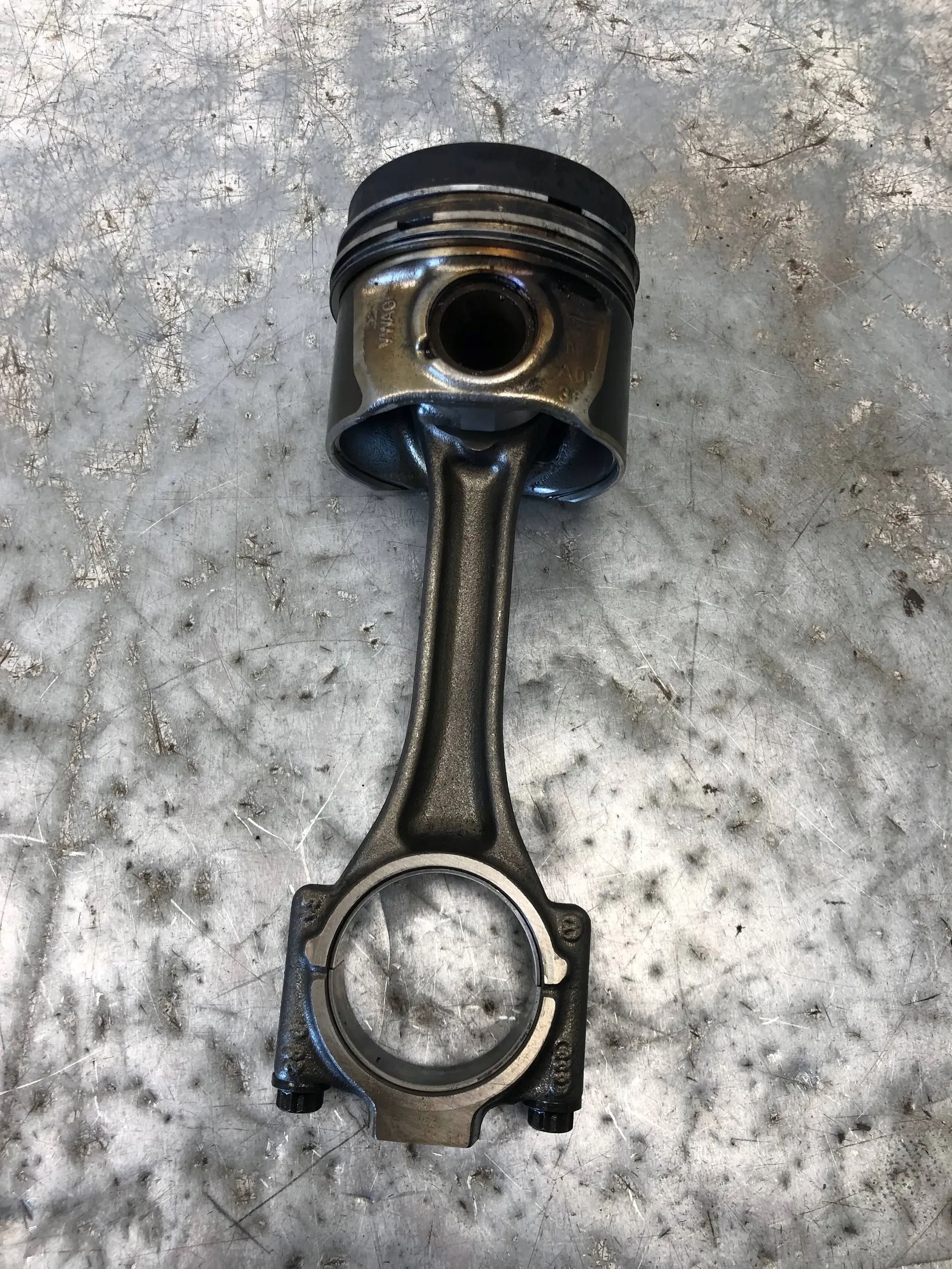 Piston Bielle 1.6 TDI CAY VW POLO V 6R