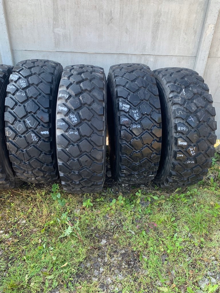 365 / 85R20 (R093) MICHELIN XZL. 35 мм