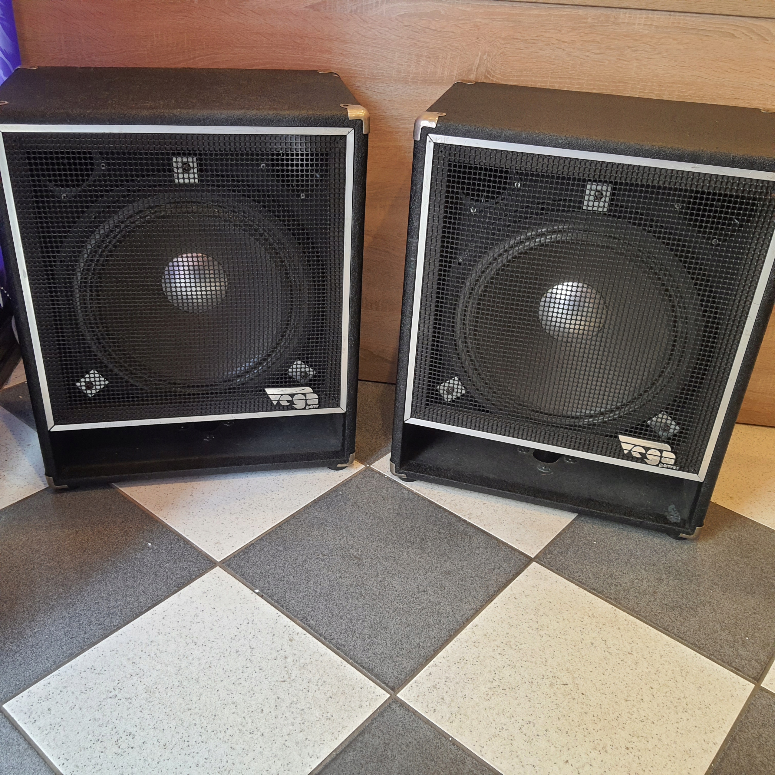 KOLUMNY ESTRADOWE VEGA POWER